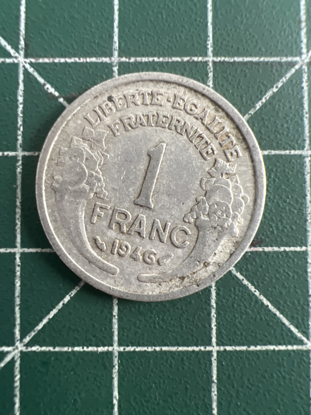 泡泡堂第109期  世界硬币邮票专场（无押金，无佣金，捡漏，全场20包邮，偏远地区除外） 法国1946年1法郎