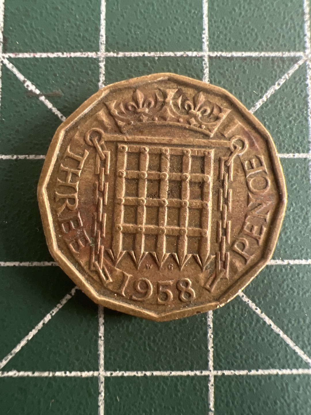 泡泡堂第七十九期  世界硬币纪念章邮票专场（无押金，无佣金，捡漏，全场20包邮，偏远地区除外） 英国1958年三便士