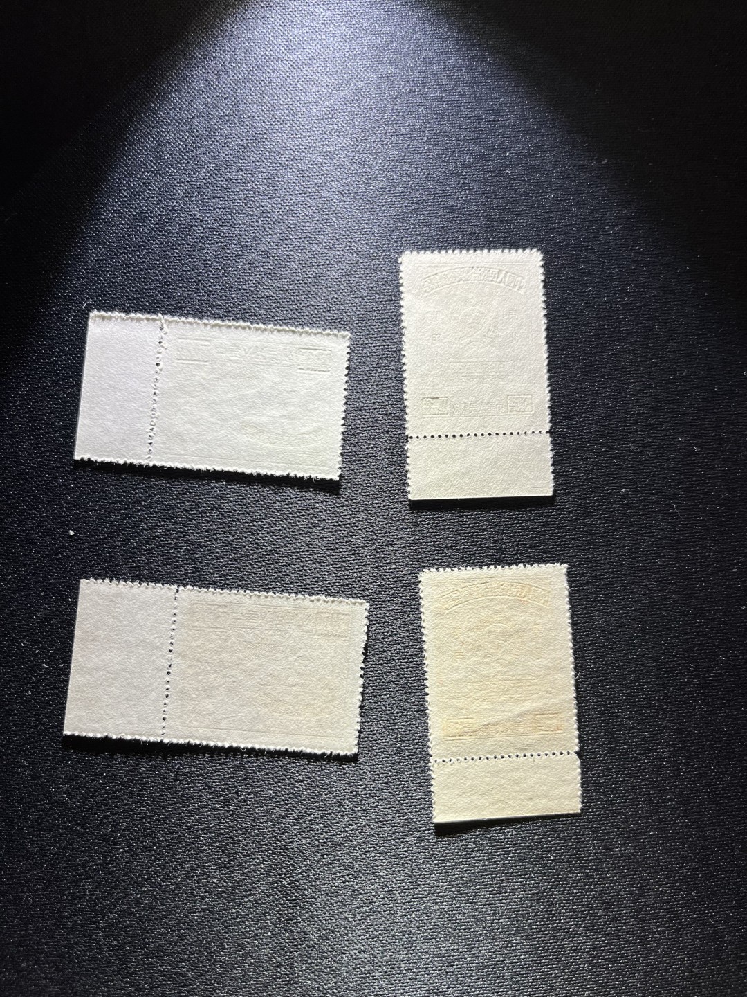 洪涛臻品 精选邮票限时拍卖第十八期 纪2东贴再版新全，边纸色线，版撕票，带原始压痕，小软折，上品，会处理的分分钟修复，所有拍品包过灯，注意捡漏