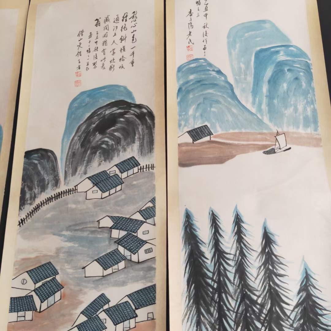 齐白石山水12条筏⼀紀一套，纸本立轴包手绘，画工精湛，实物拍摄，品相如图J
