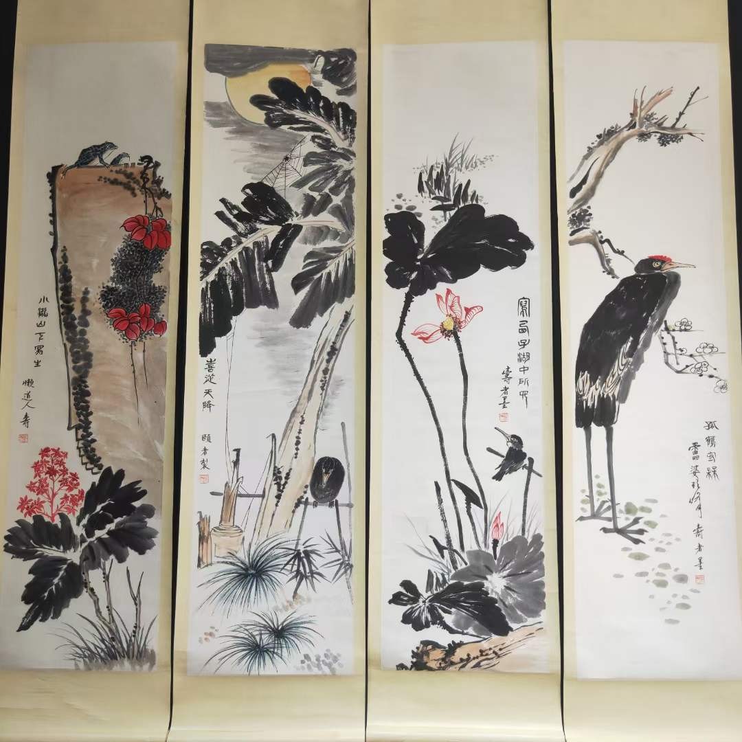 潘天寿鹰12条筏⼀紀一套，纸本立轴包手绘，画工精湛，实物拍摄，品相如图E