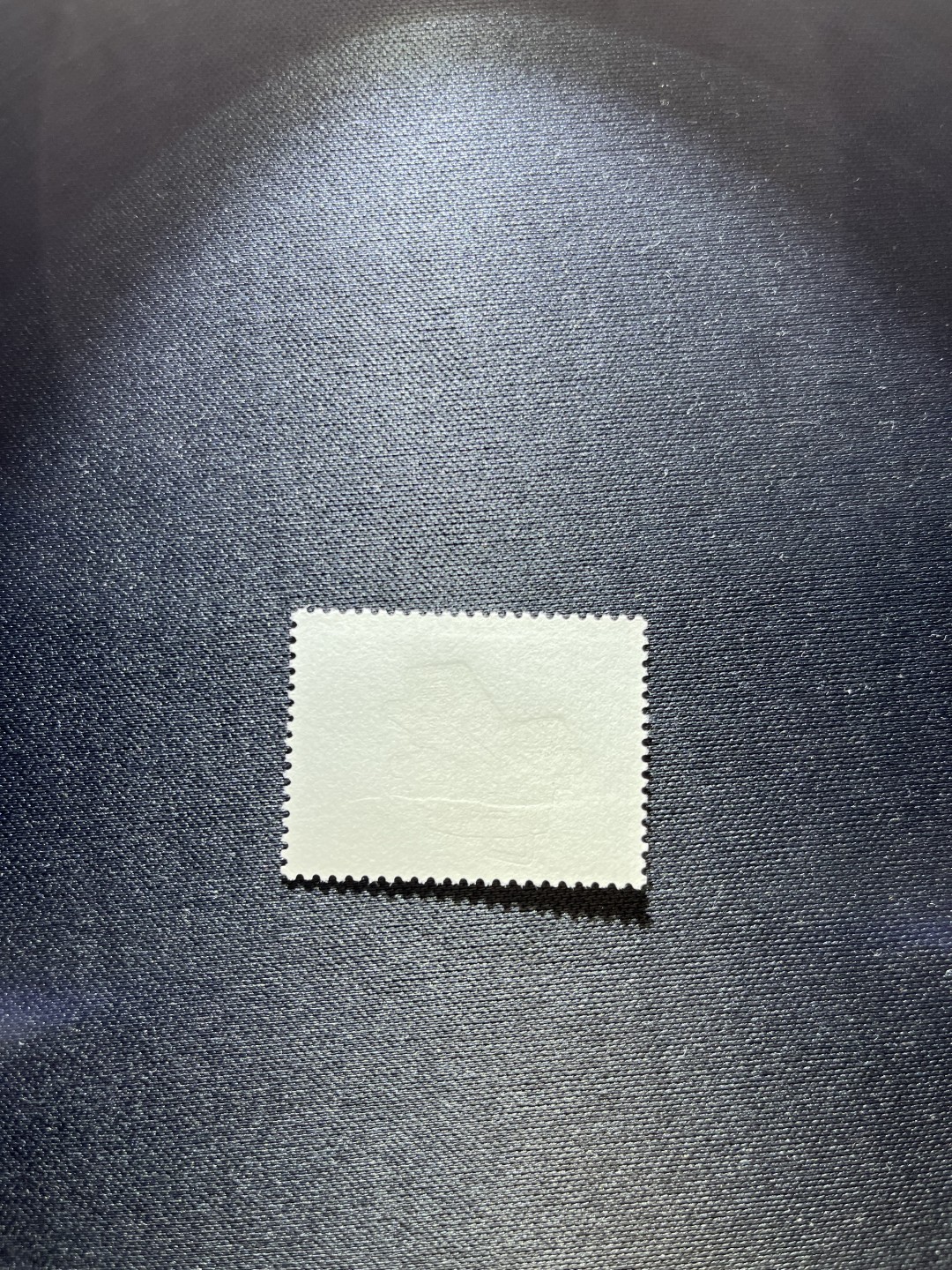洪涛臻品  精选邮票限时拍卖第十七期 特62机器8-7新一枚，版撕全品，轻微压痕见图，会处理的分分钟搞定，注意捡漏