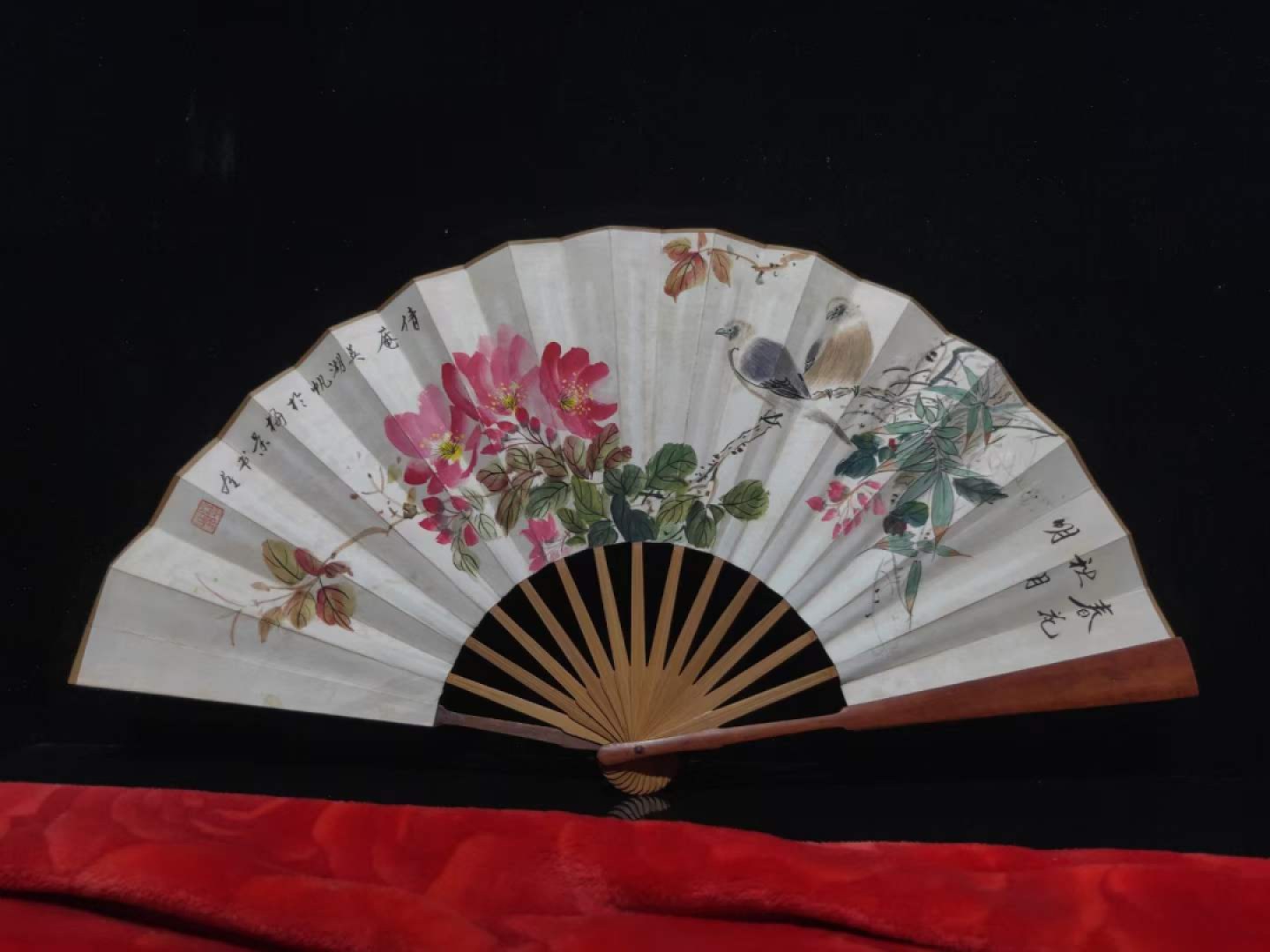 名人花鸟扇子8把，双面工，画工精湛，实物拍摄！喜欢的自选（单个售价）