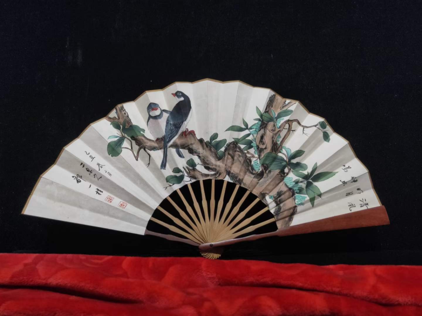 名人花鸟扇子8把，双面工，画工精湛，实物拍摄！喜欢的自选（单个售价）