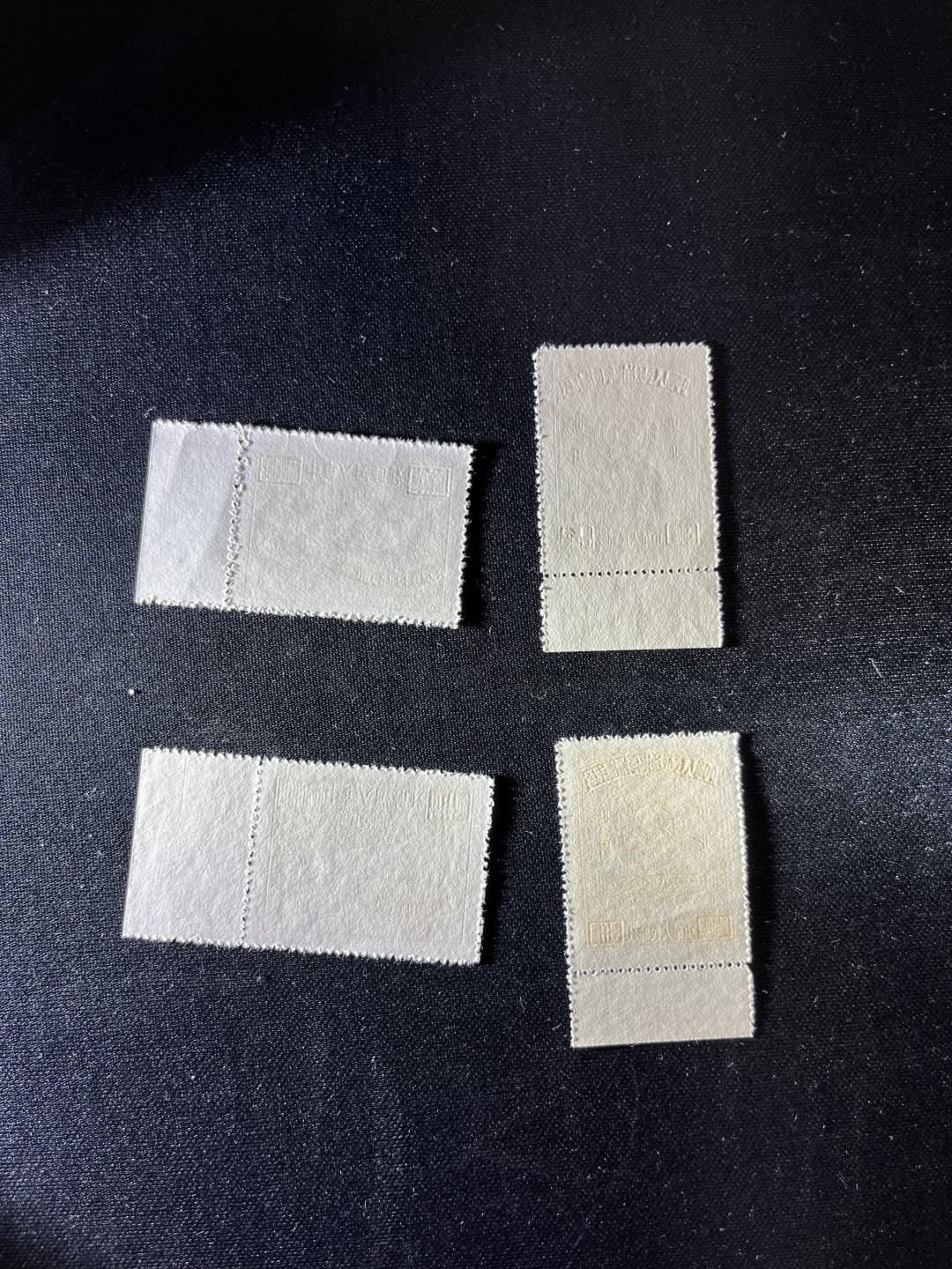 洪涛臻品 精选邮票限时拍卖第十八期 纪2东贴再版新全，边纸色线，版撕票，带原始压痕，小软折，上品，会处理的分分钟修复，所有拍品包过灯，注意捡漏