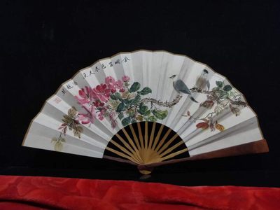 名人花鸟扇子8把，双面工，画工精湛，实物拍摄！喜欢的自选（单个售价） 名人花鸟扇子8把，双面工，画工精湛，实物拍摄！喜欢的自选（单个售价）