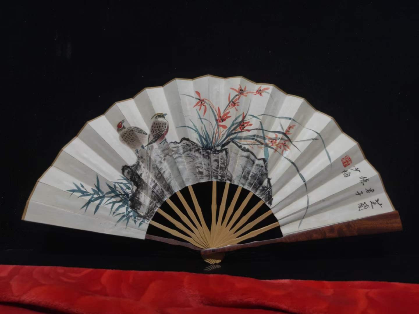 名人花鸟扇子8把，双面工，画工精湛，实物拍摄！喜欢的自选（单个售价）
