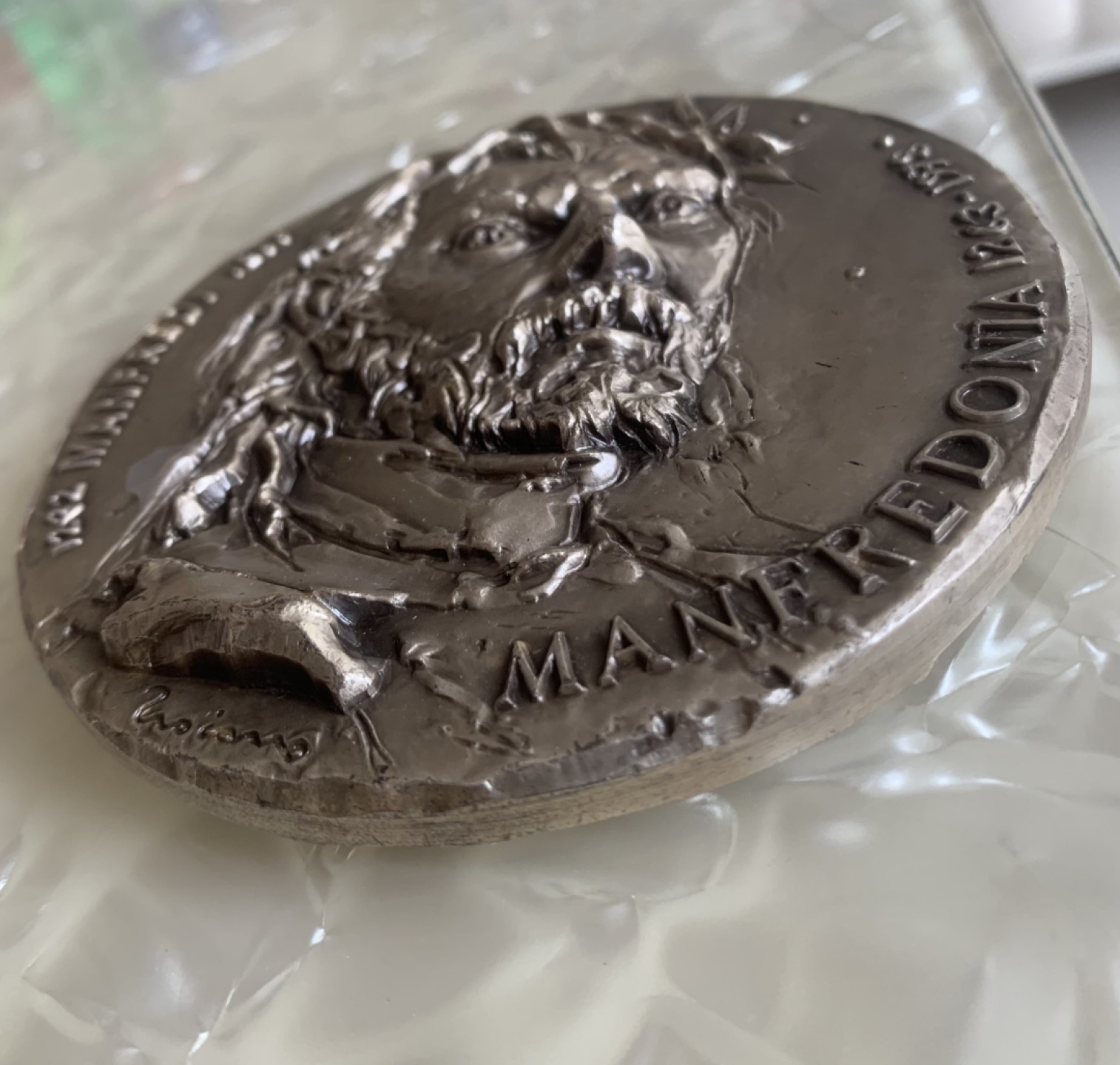 意大利超大尺寸教皇银章