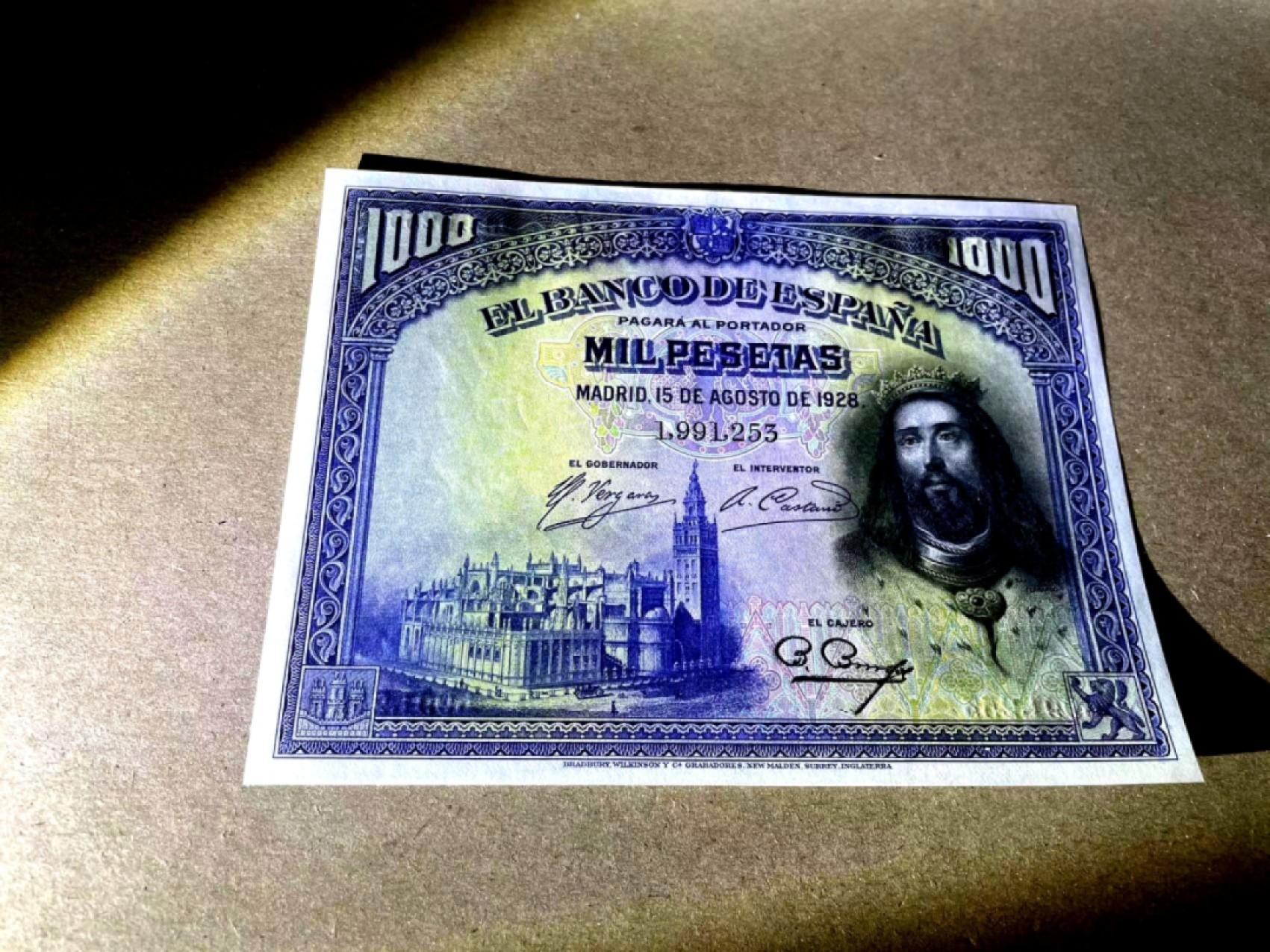 【Blue Auction】✨世界纸币精拍第221期 ——中秋前奏  西班牙 1928年1000比塞塔 最高值 大方块 雕刻精美 凹凸感好 全新UNC