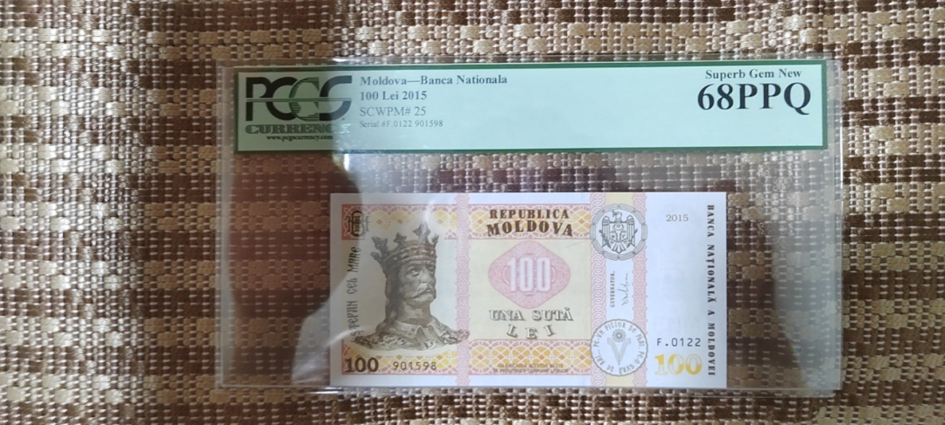 【Blue Auction】✨世界纸币精拍第221期 ——中秋前奏 摩尔多瓦 2015年100雷 PCGS68EPQ