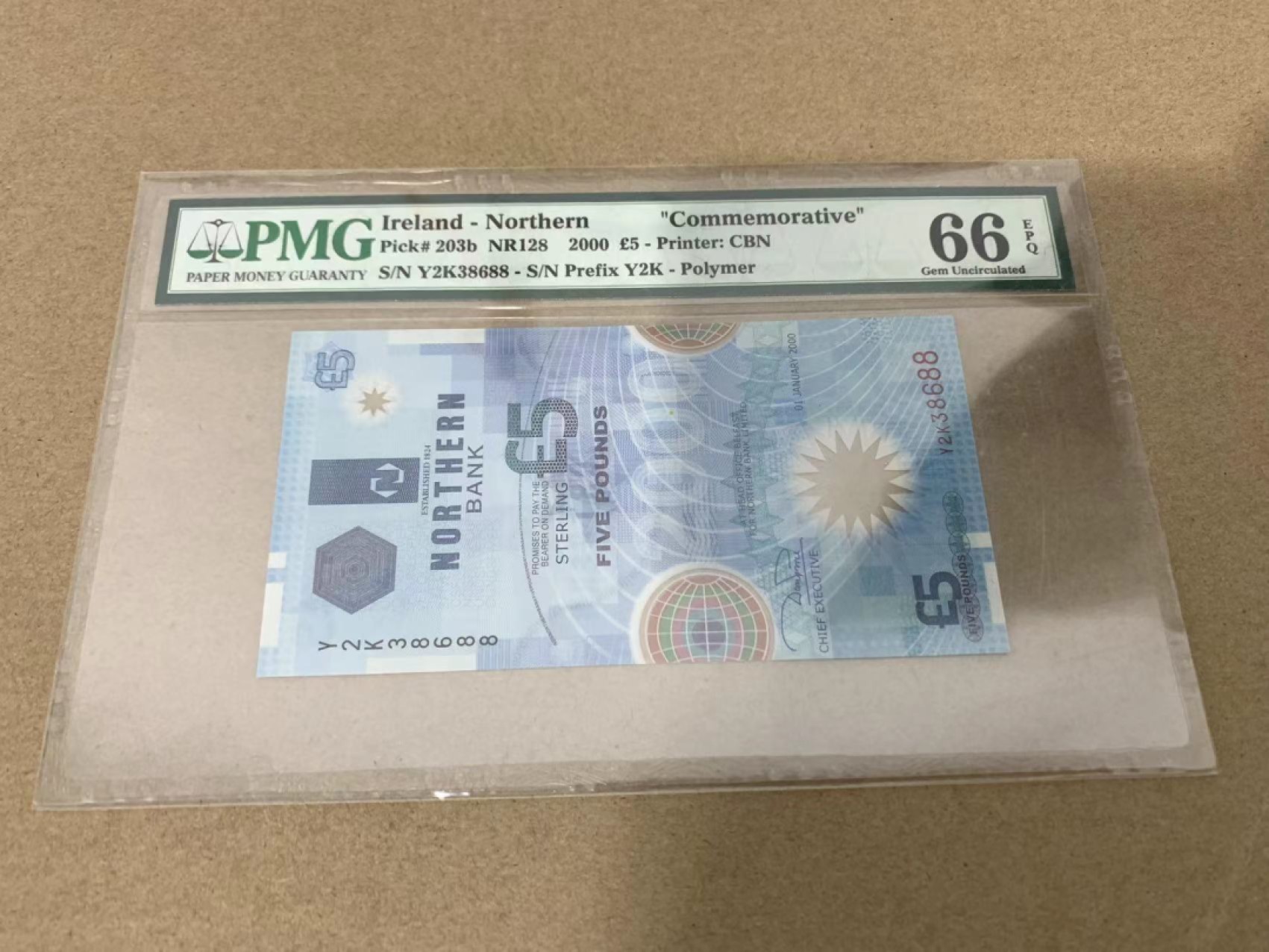 【Blue Auction】✨世界纸币精拍第221期 ——中秋前奏 【无47 88尾】北爱尔兰 2000年5镑 PMG66EPQ 纪念钞