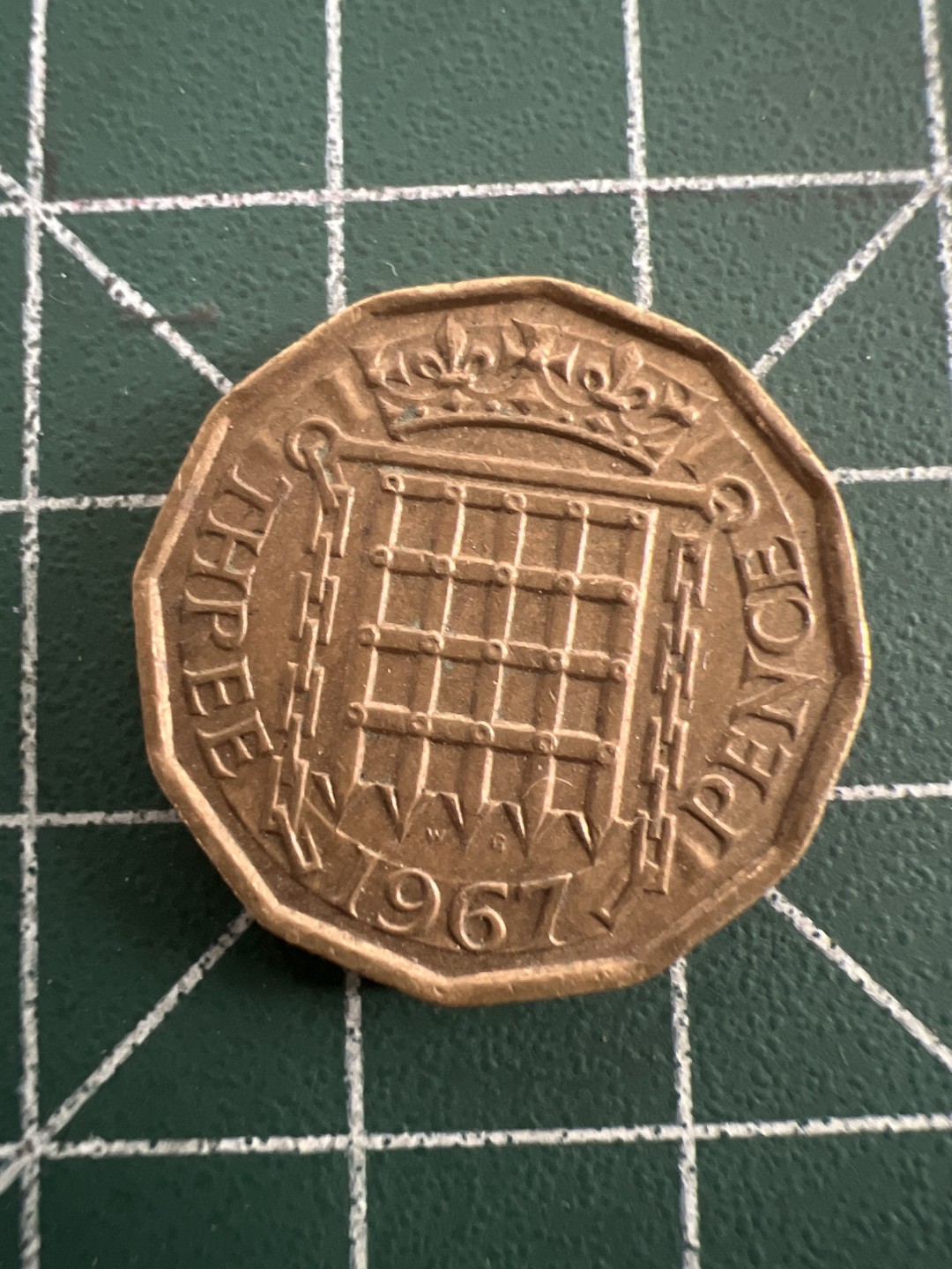 泡泡堂第九十二期  世界硬币纪念章邮票专场（无押金，无佣金，捡漏，全场20包邮，偏远地区除外） 英国三便士