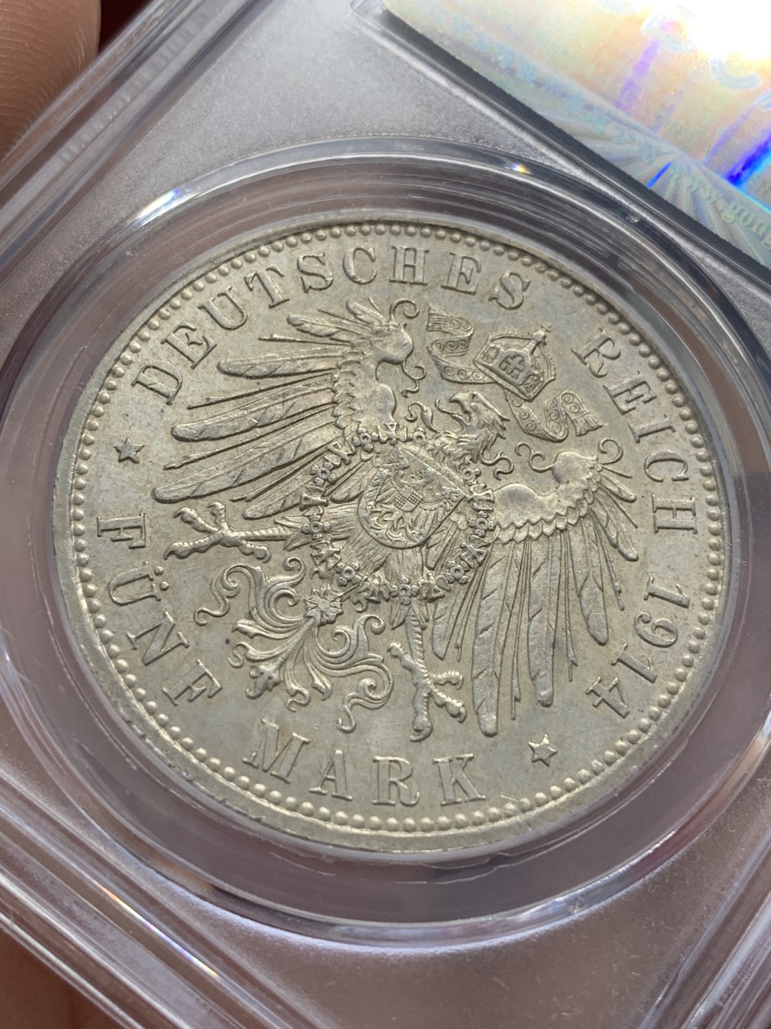 《竞宝斋》第93场-本周日，周一2场连拍（全场不限金额包邮） 公博 AU-58 德国 德意志 1914年 一战发起年 威廉二世军装 5马克，原光、带转光。