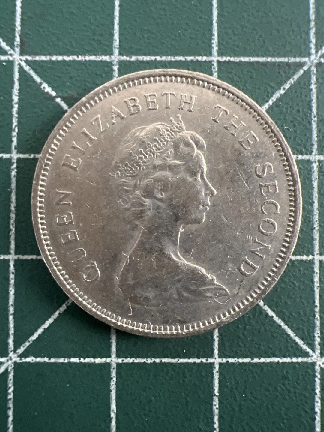 泡泡堂第八十期  世界硬币纪念章邮票专场（无押金，无佣金，捡漏，全场20包邮，偏远地区除外） 香港老一元花环