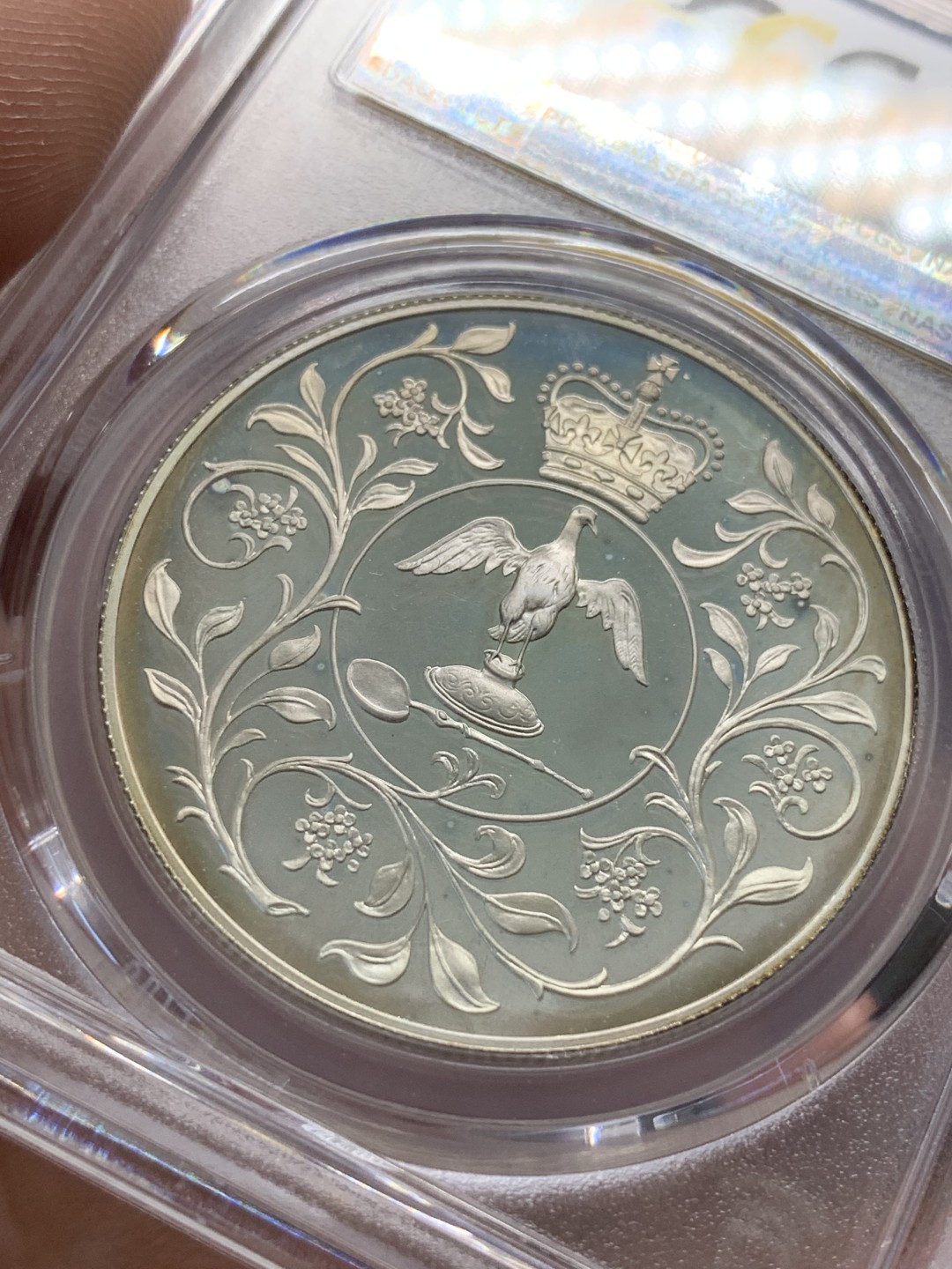 《竞宝斋》第93场-本周日，周一2场连拍（全场不限金额包邮） PCGS PR68DCAM 1977年英国25便士精制纪念银币 女王登基25周年 极品高分十分难得！