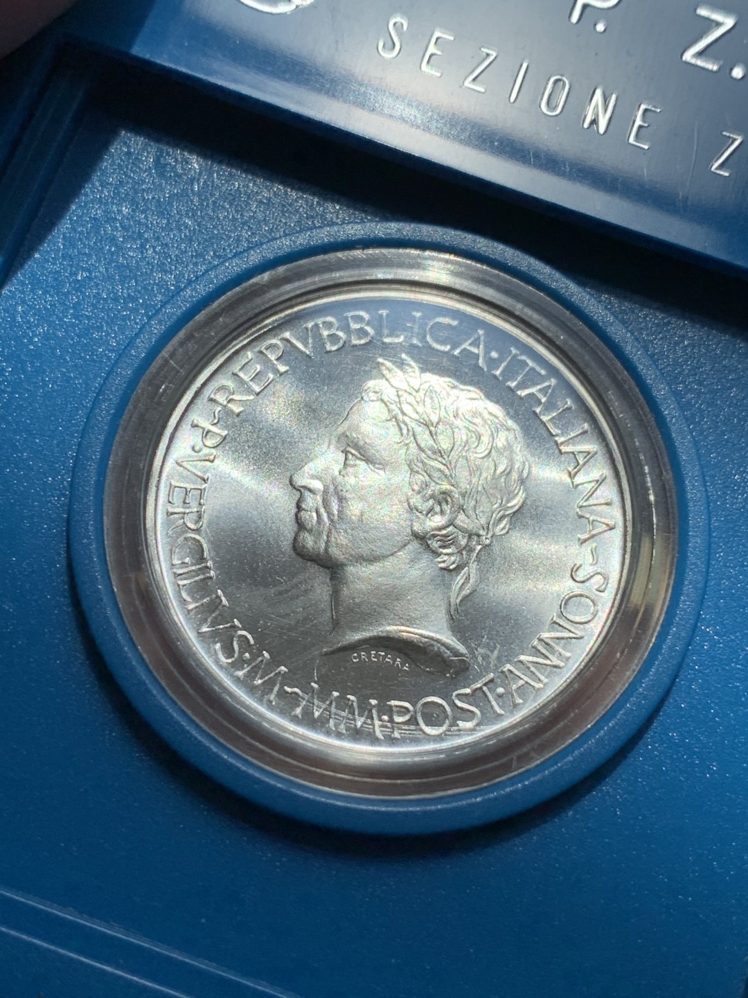 《竞宝斋》第93场-本周日，周一2场连拍（全场不限金额包邮） 原盒证书 意大利 1981年 维吉尔逝世200周年纪念 500里拉银币