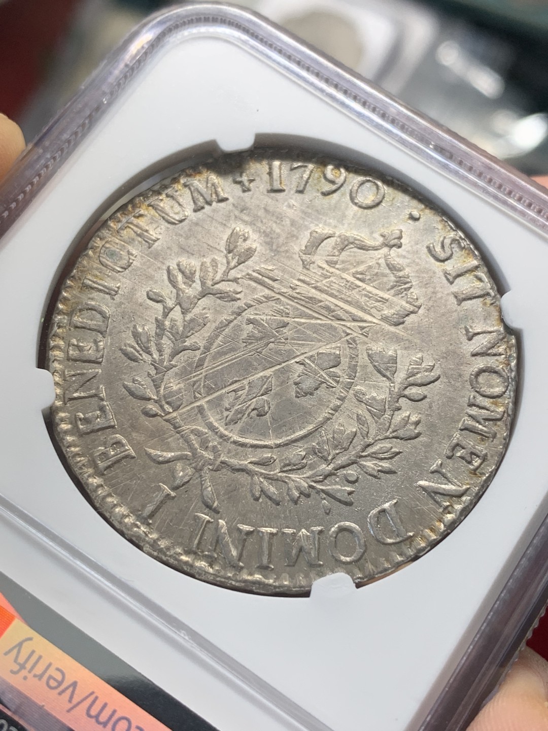 《竞宝斋》第93场-本周日，周一2场连拍（全场不限金额包邮） NGC-AU55第五名 法国1790年路易十六1埃居大银币 表面是常规减重痕