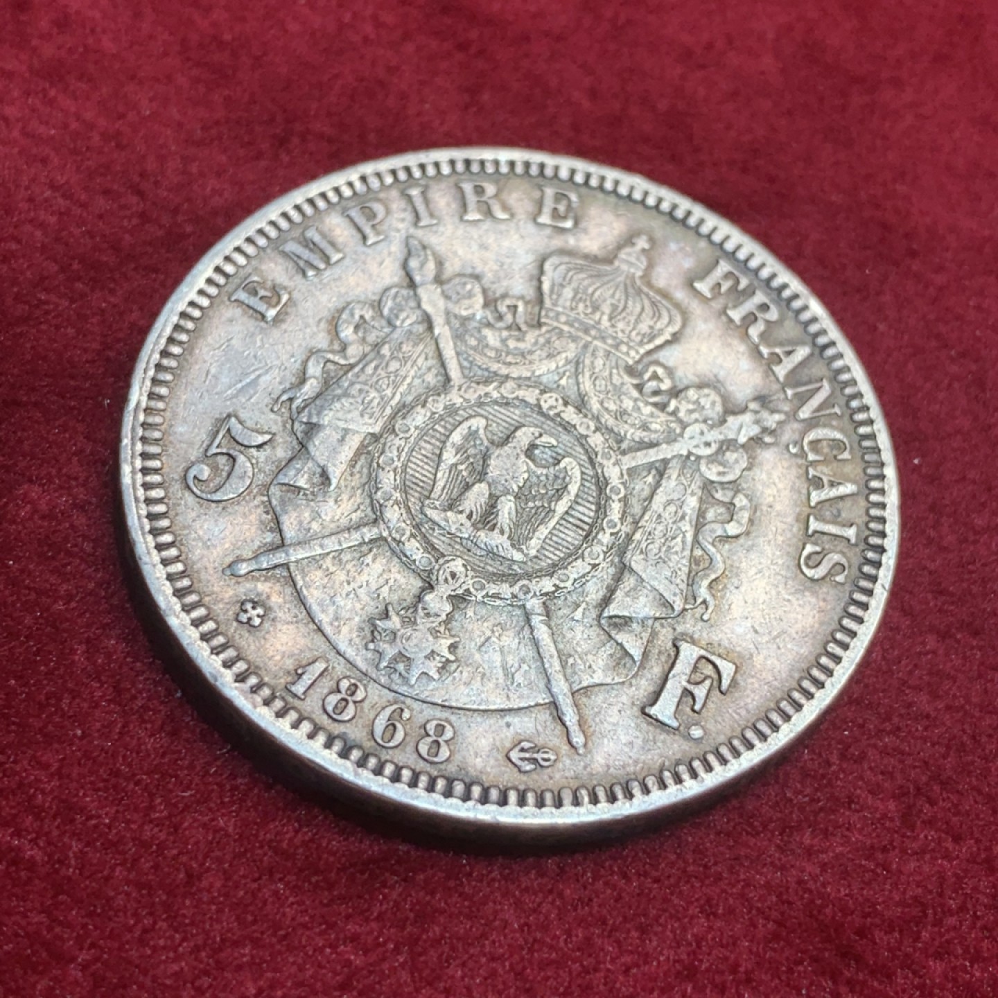 《竞宝斋》第93场-本周日，周一2场连拍（全场不限金额包邮） 法国 1868-BB版 拿三 5法郎 银币 原味包浆