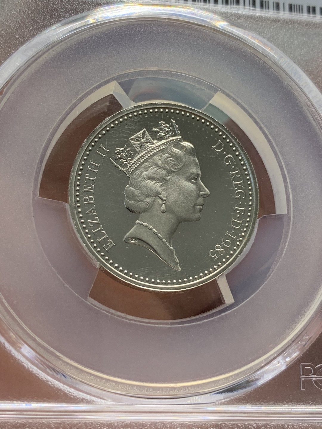 《竞宝斋》第93场-本周日，周一2场连拍（全场不限金额包邮） PCGS PR69DCAM 1985年英国精制1磅银币 完美无瑕 冠军分！