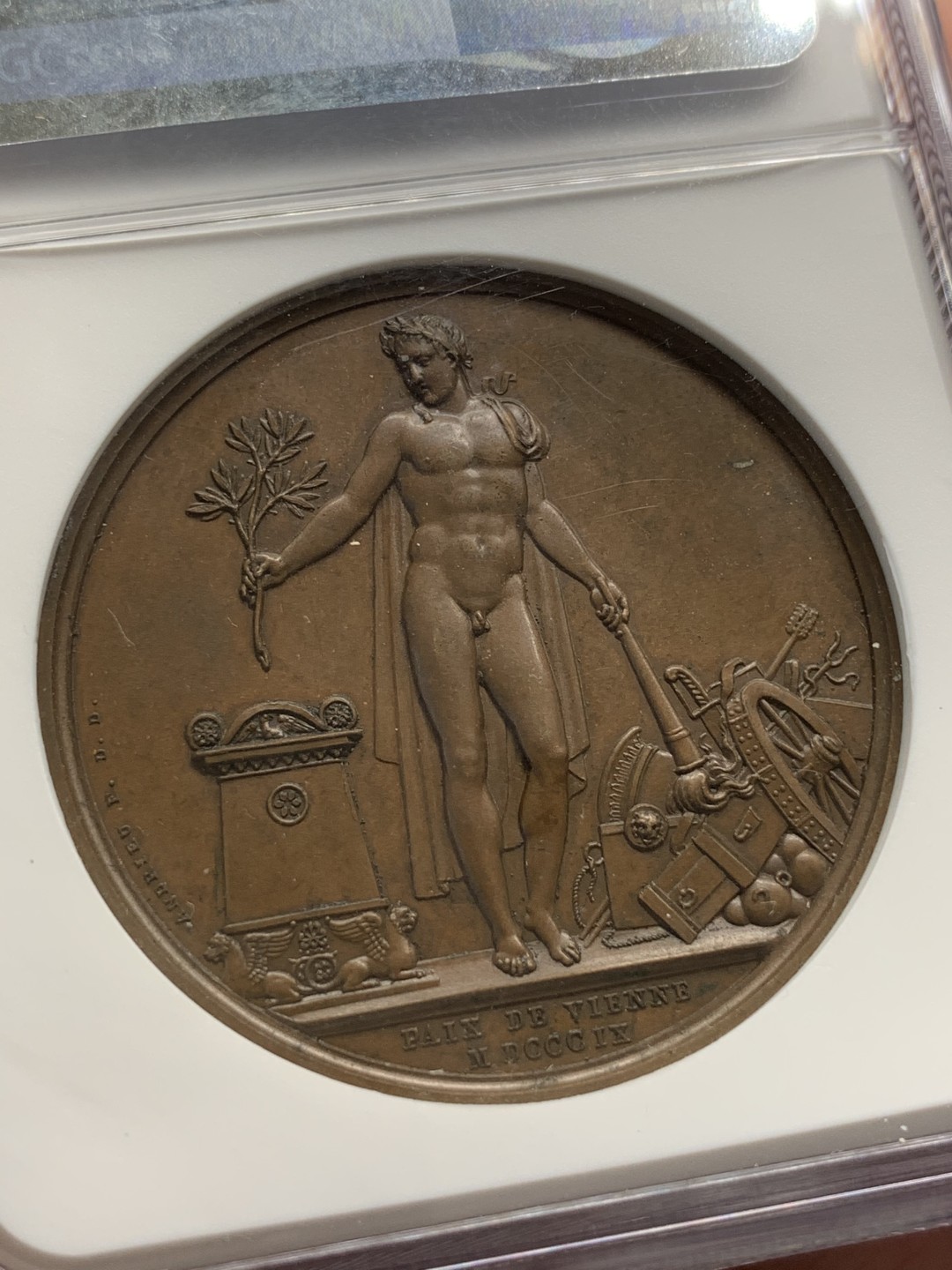 《竞宝斋》第93场-本周日，周一2场连拍（全场不限金额包邮） NGC-MS64 1809 法国拿破仑一世原铸铜章之维也纳的和平