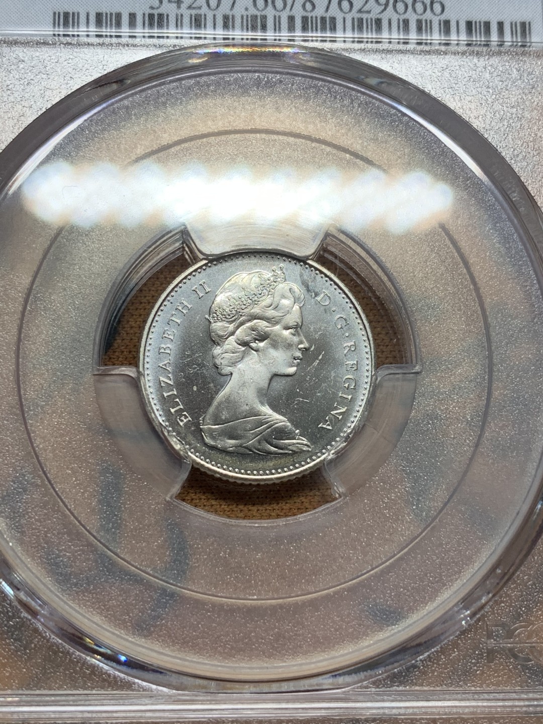 《竞宝斋》第93场-本周日，周一2场连拍（全场不限金额包邮） PCGS MS66 1967年加拿大一百周年纪念10分银币 底板镜面