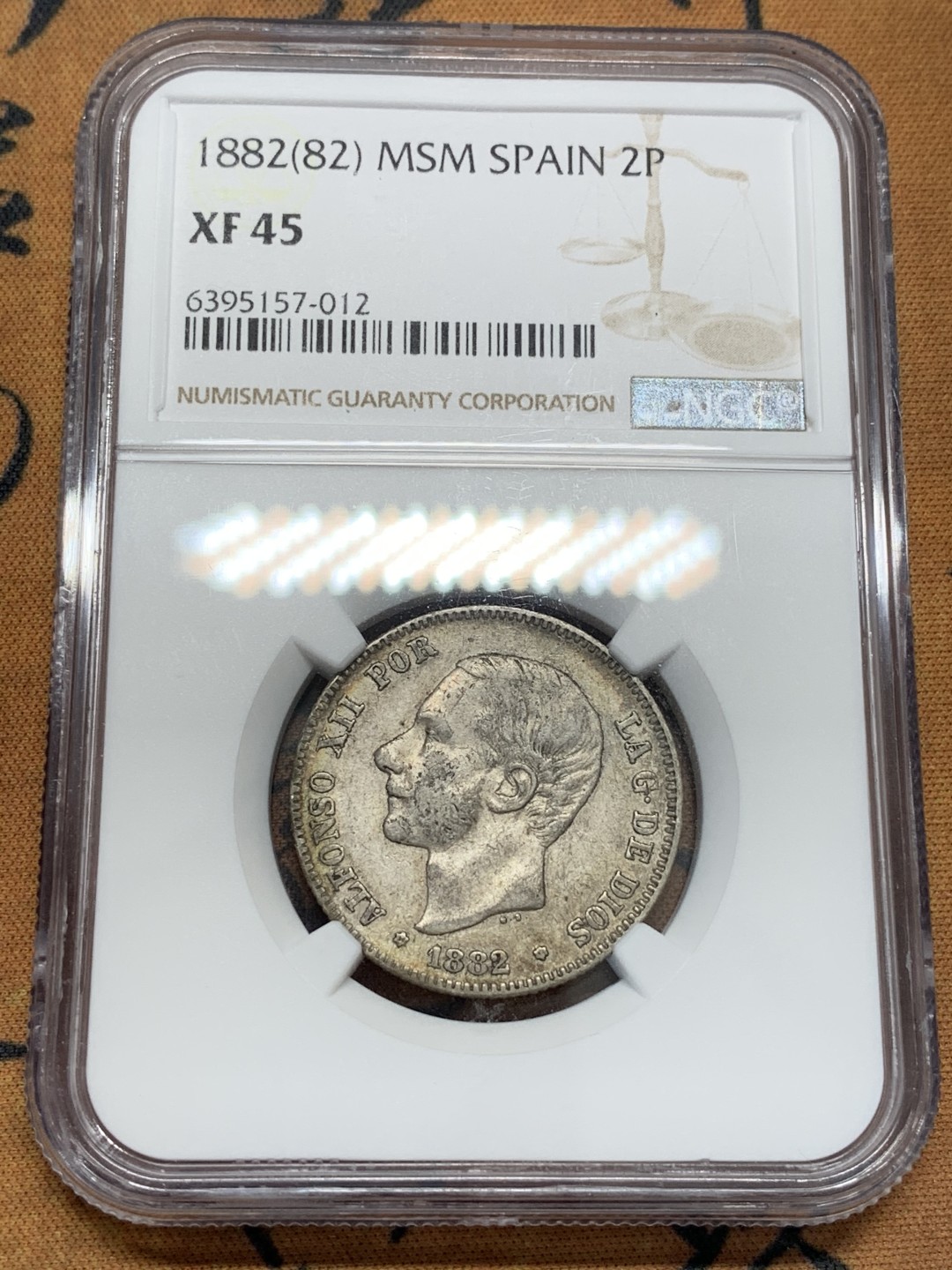 《竞宝斋》第93场-本周日，周一2场连拍（全场不限金额包邮） NGC-XF45 西班牙 1882年 阿方索十二世 2比塞塔 银币 老包浆  高分稀少