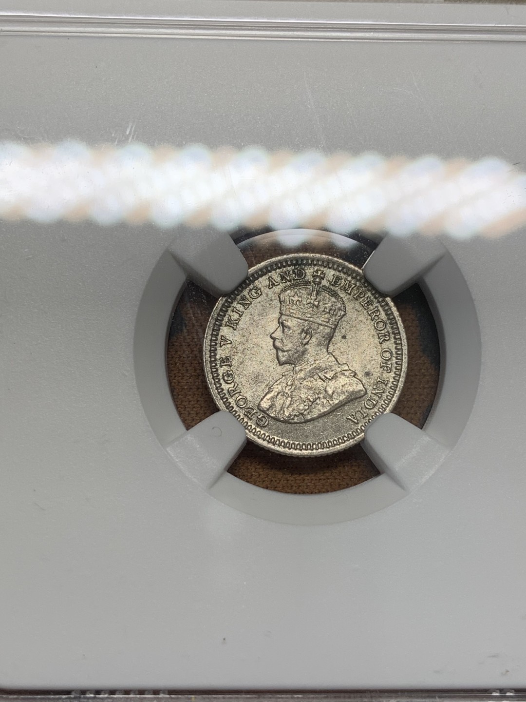 《竞宝斋》第93场-本周日，周一2场连拍（全场不限金额包邮） NGC-MS63  香港1933年乔治五世五仙银币