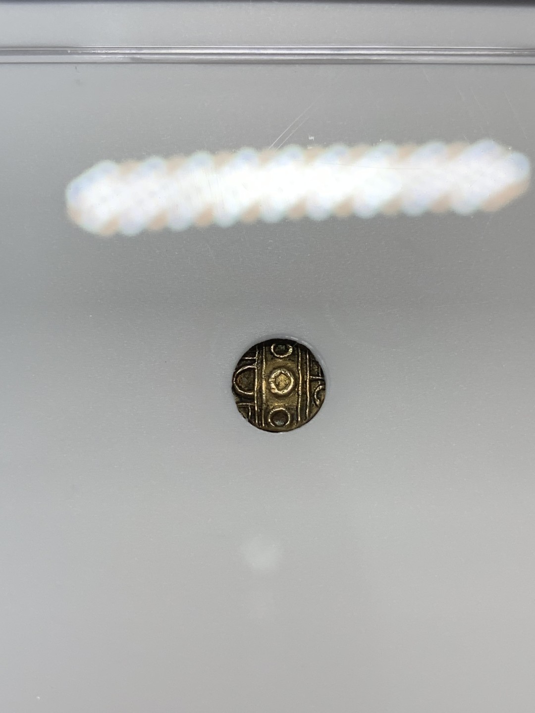 《竞宝斋》第93场-本周日，周一2场连拍（全场不限金额包邮） NGC-AU55 印度迈索尔 1638年 早期FANAM金币 比较少见的品种