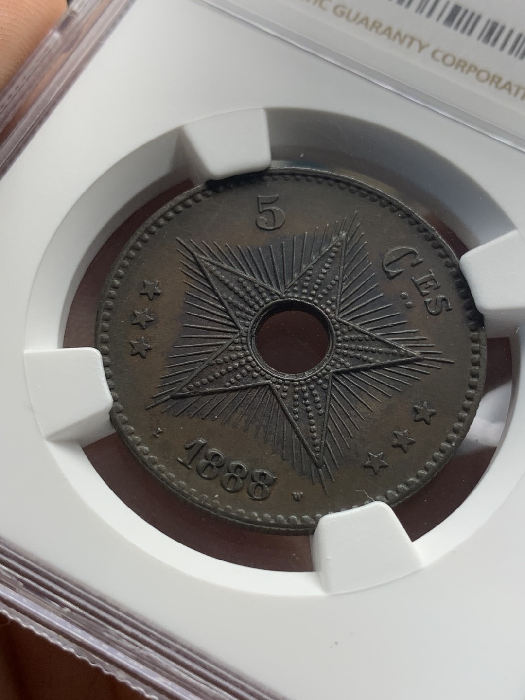 《竞宝斋》第93场-本周日，周一2场连拍（全场不限金额包邮） NGC-MS61BN 比属刚果1888年5C铜币