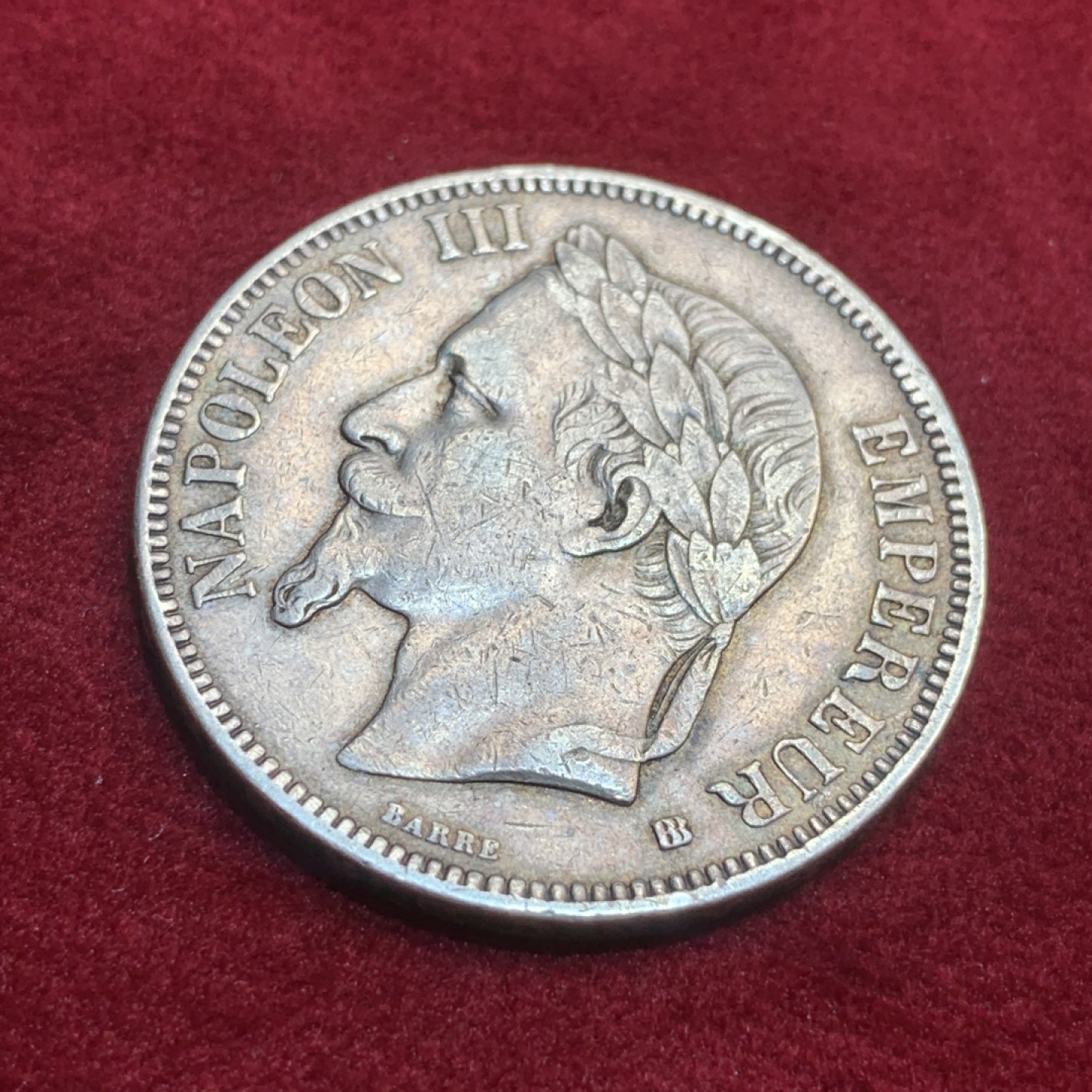 《竞宝斋》第93场-本周日，周一2场连拍（全场不限金额包邮） 法国 1868-BB版 拿三 5法郎 银币 原味包浆