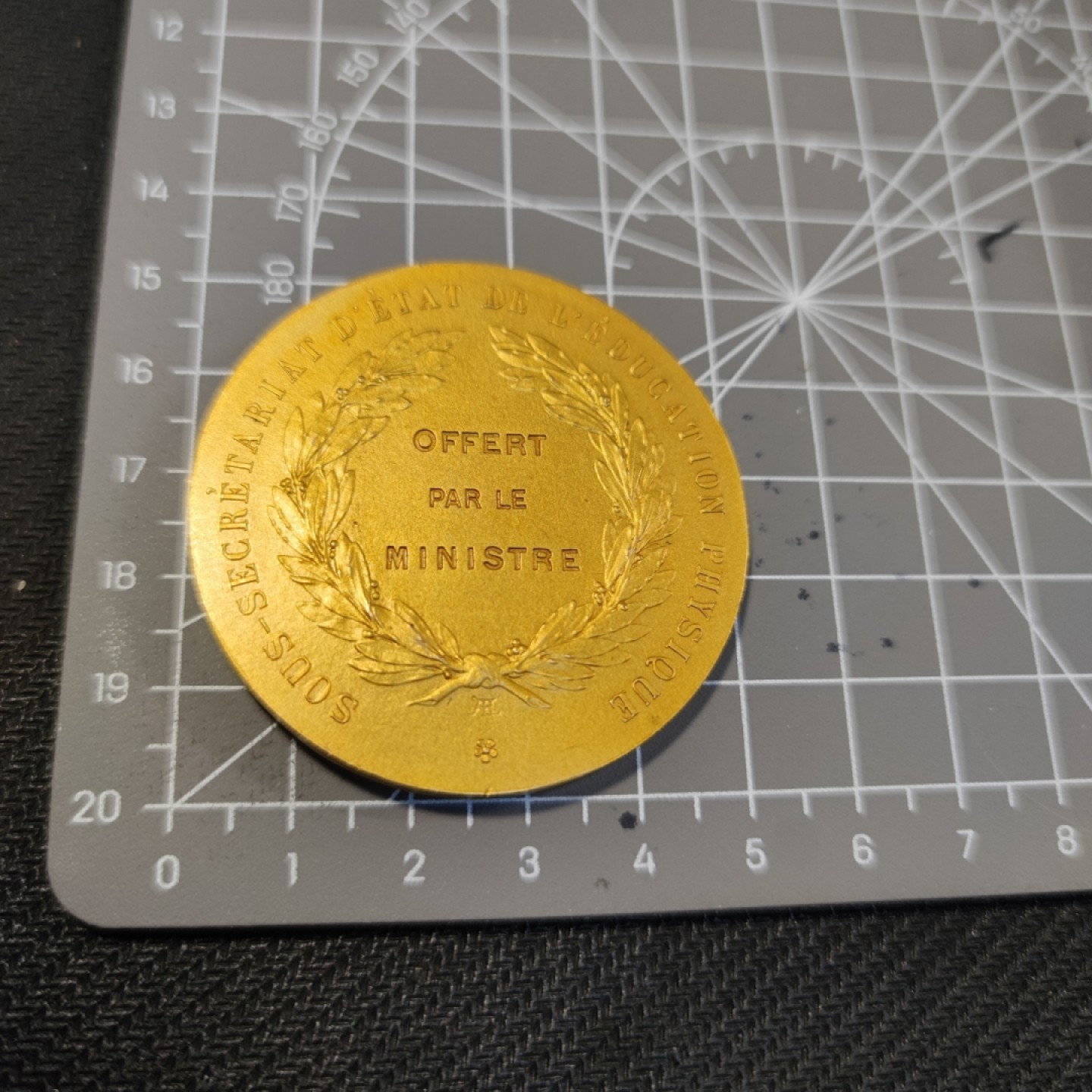 gush小明20220908周四 法国镀金铜章 边缘细小磕碰