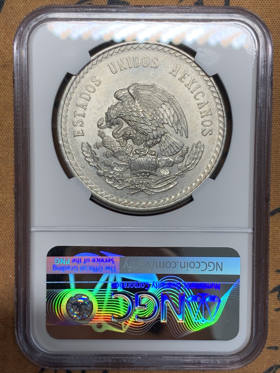 《竞宝斋》第93场-本周日，周一2场连拍（全场不限金额包邮） NGC-MS62 墨西哥1947年 印第安人头像 5比索大银币 原光好品