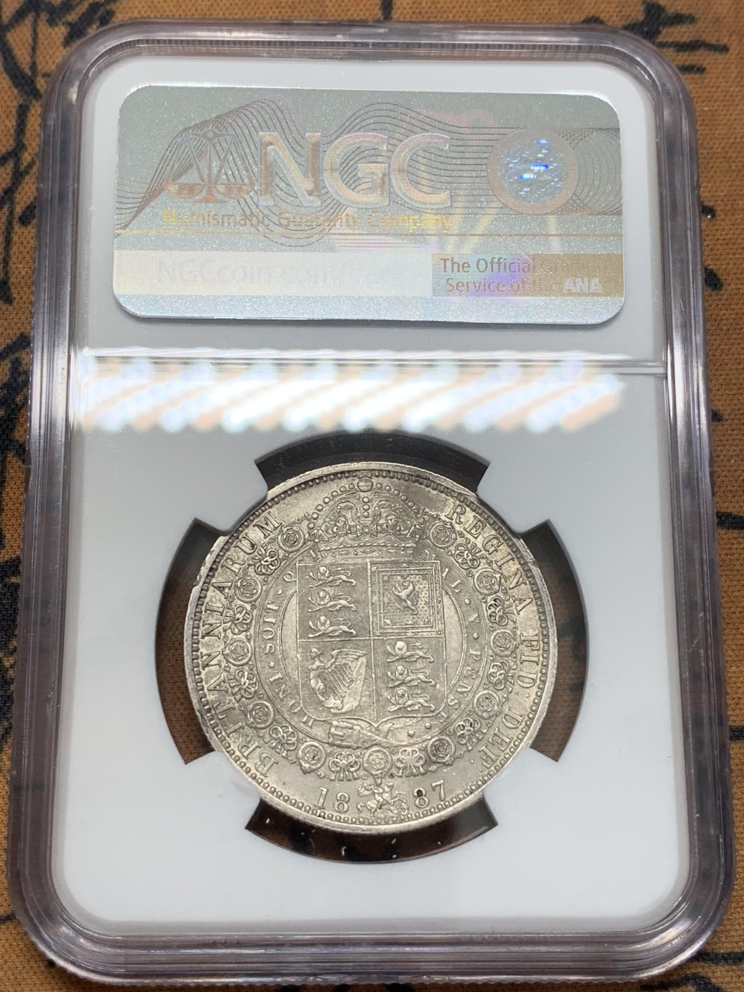 《竞宝斋》第93场-本周日，周一2场连拍（全场不限金额包邮） NGC-MS62 英国1887维多利亚高冠1/2克朗