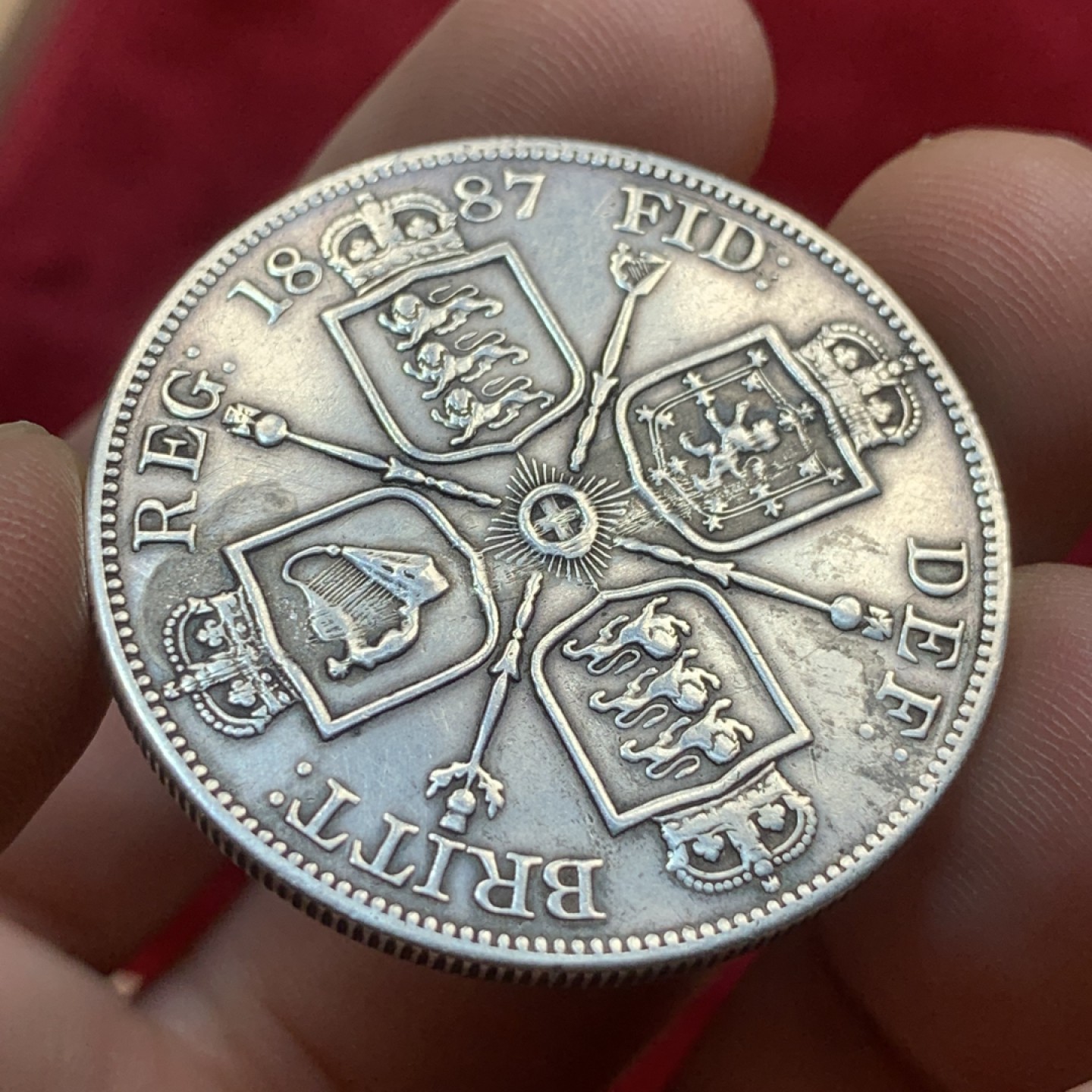 《竞宝斋》第93场-本周日，周一2场连拍（全场不限金额包邮） 英国1887年维多利亚高冠2弗罗林4先令大银币