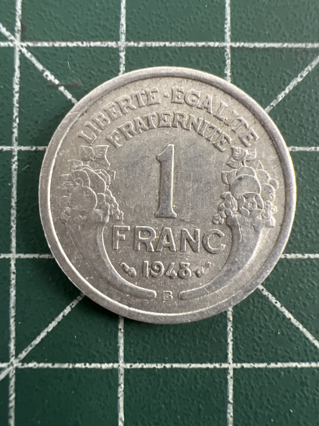 泡泡堂第八十期  世界硬币纪念章邮票专场（无押金，无佣金，捡漏，全场20包邮，偏远地区除外） 法国1948年1法郎