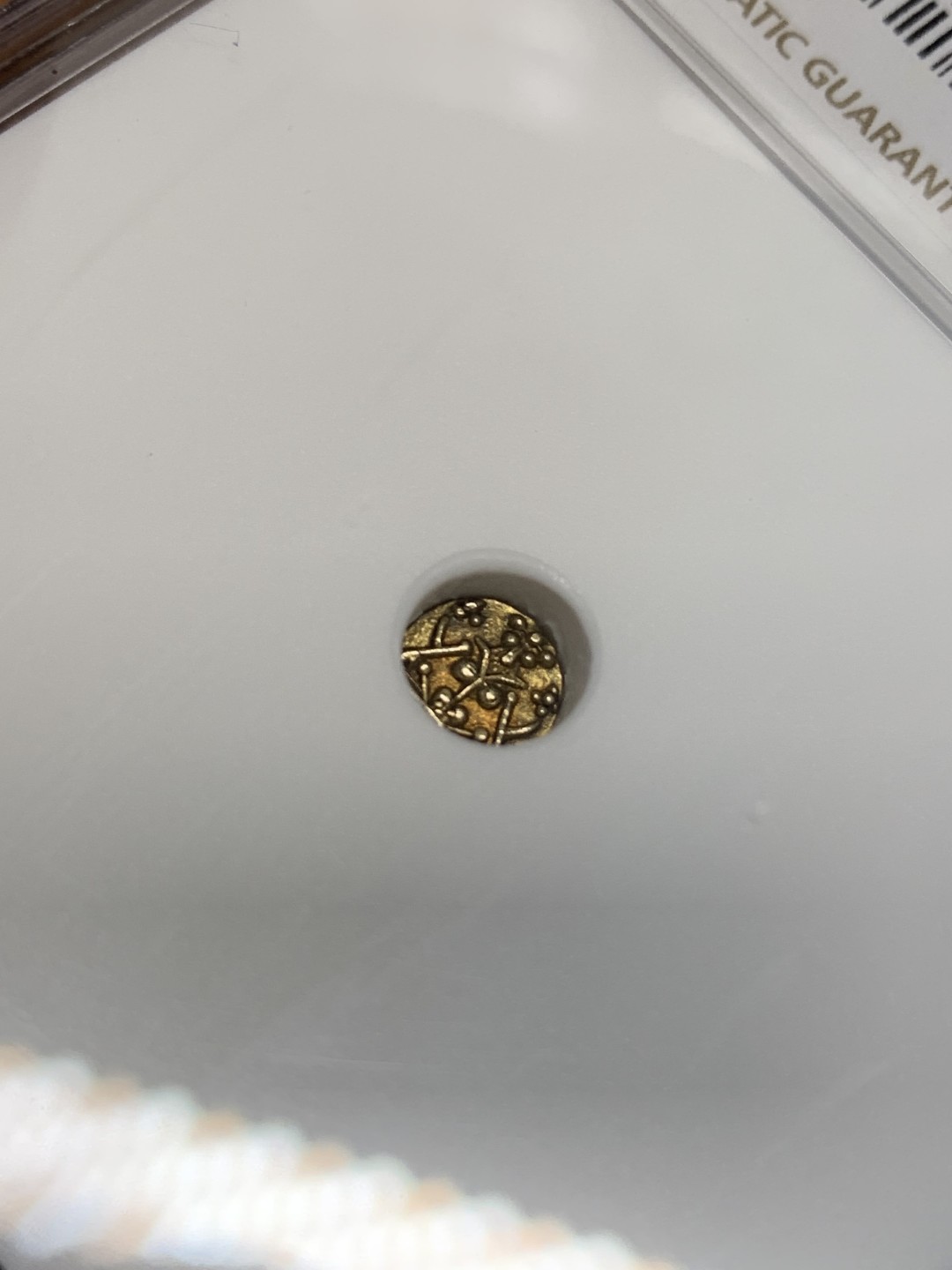 《竞宝斋》第93场-本周日，周一2场连拍（全场不限金额包邮） NGC-AU55 印度迈索尔 1638年 早期FANAM金币 比较少见的品种