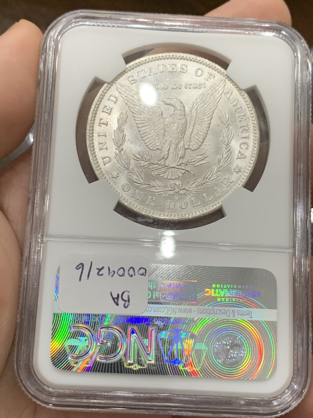 《竞宝斋》第93场-本周日，周一2场连拍（全场不限金额包邮） NGC-MS65 美国 1884年 1美元 O版摩根银币 新奥尔良造币厂 状态出色