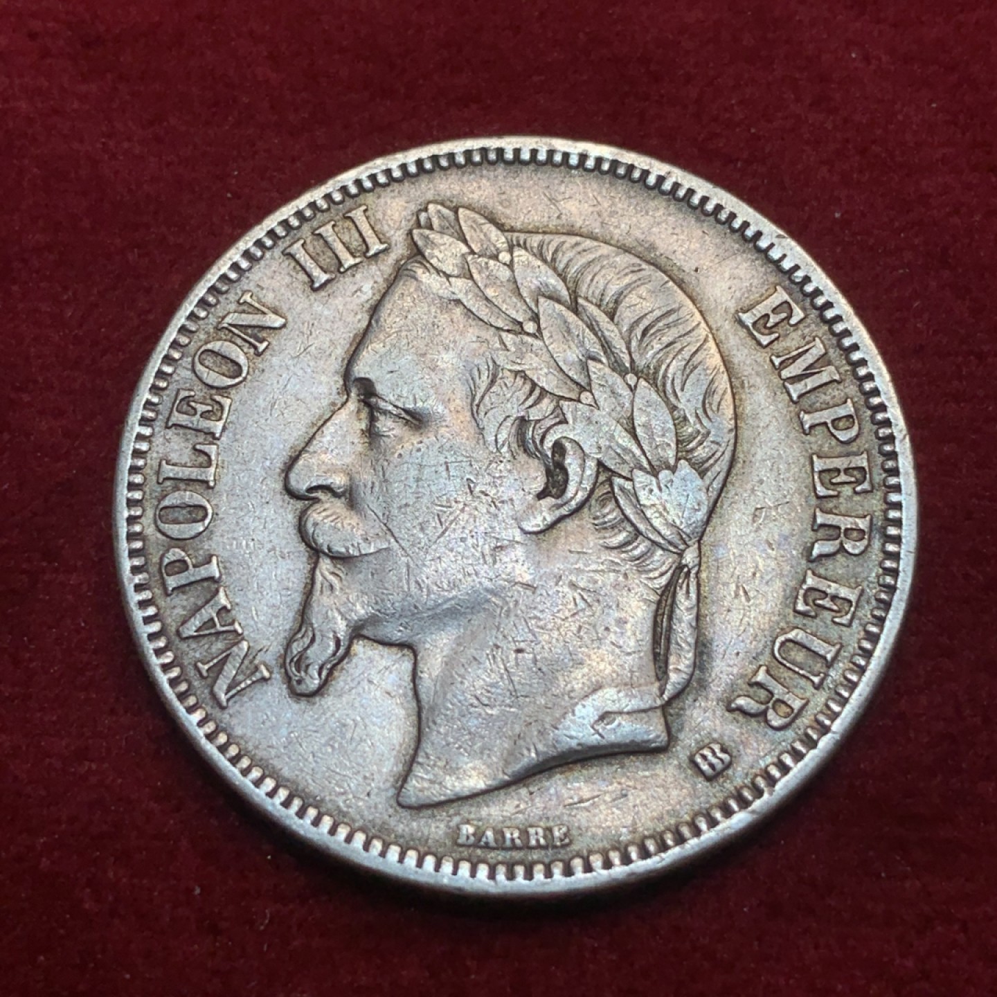 《竞宝斋》第93场-本周日，周一2场连拍（全场不限金额包邮） 法国 1868-BB版 拿三 5法郎 银币 原味包浆