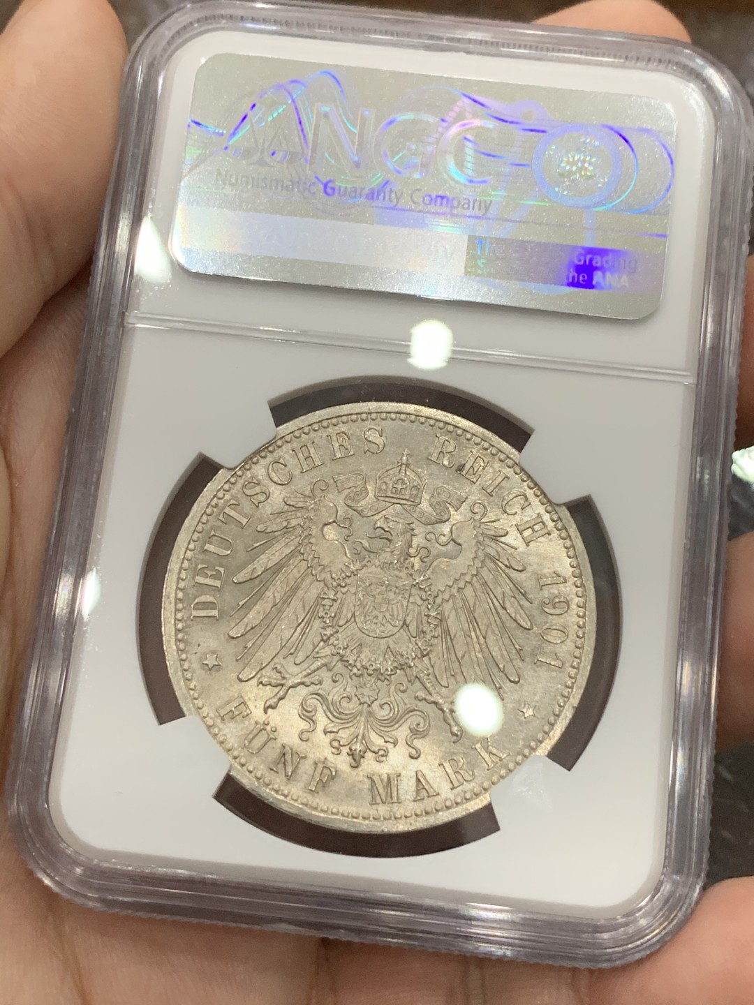 《竞宝斋》第93场-本周日，周一2场连拍（全场不限金额包邮） NGC-MS64 德国普鲁士1901年建国200周年纪念5马克大银币