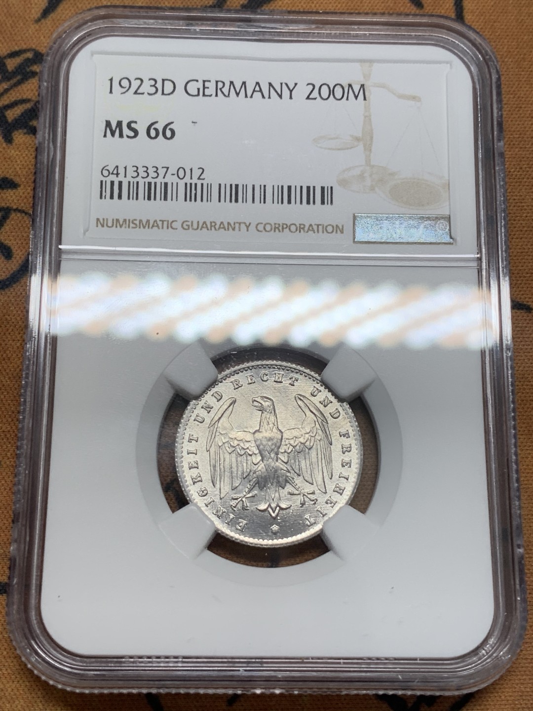 《竞宝斋》第93场-本周日，周一2场连拍（全场不限金额包邮） NGC MS66 1923D德国200马克 