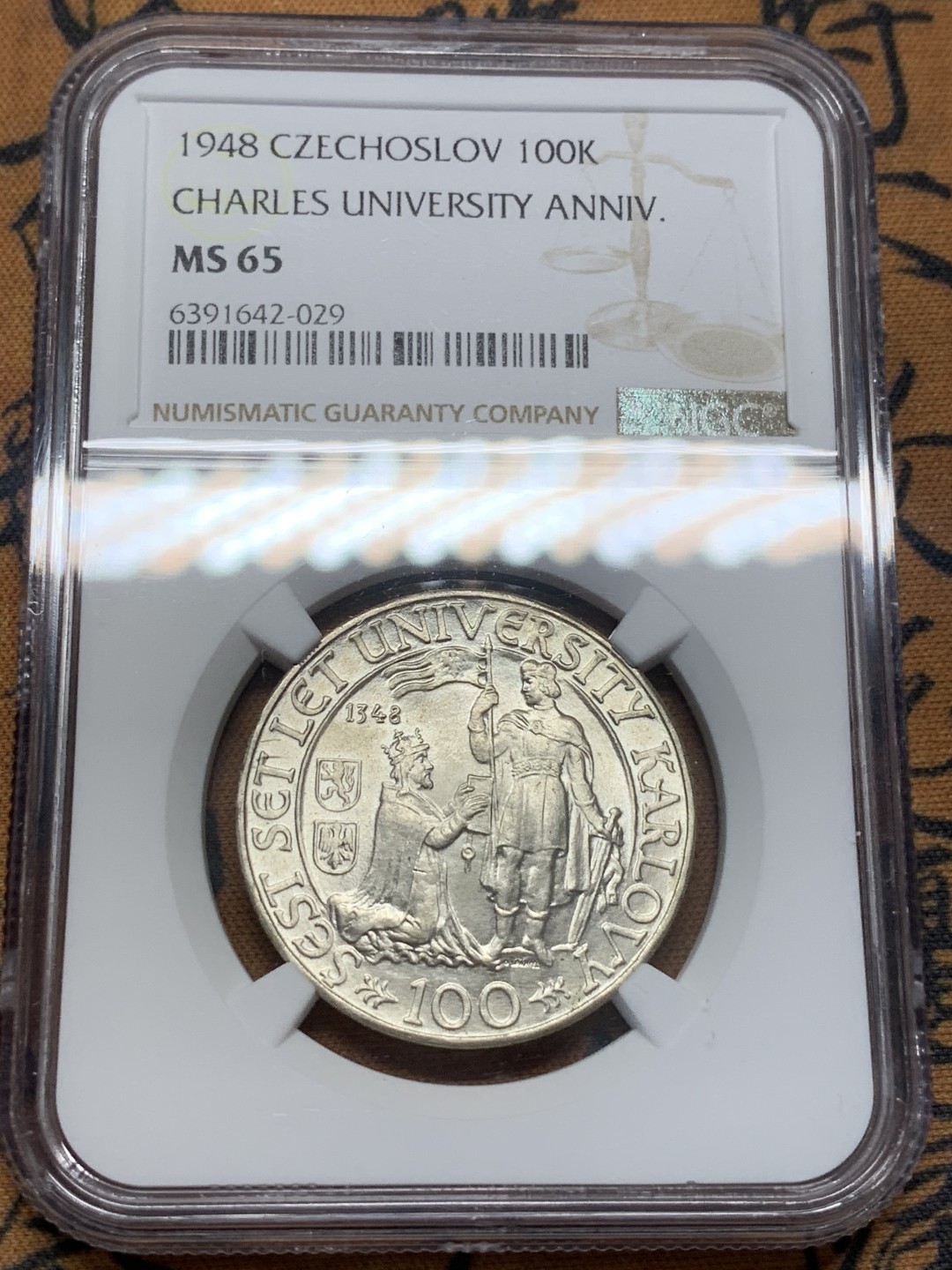 《竞宝斋》第93场-本周日，周一2场连拍（全场不限金额包邮） NGC-MS65 捷克斯洛伐克1948年查理大学600周年100克朗银币