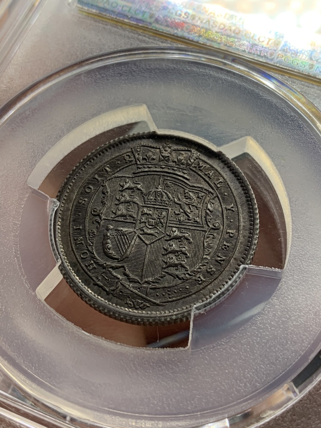 《竞宝斋》第93场-本周日，周一2场连拍（全场不限金额包邮） PCGS MS63 1819年 英国 乔三 先令银币 深五彩包浆 细节非常好