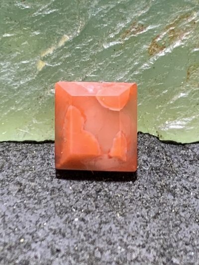 精美南红玛瑙钻石切戒面一个， - 精美南红玛瑙钻石切戒面一个，