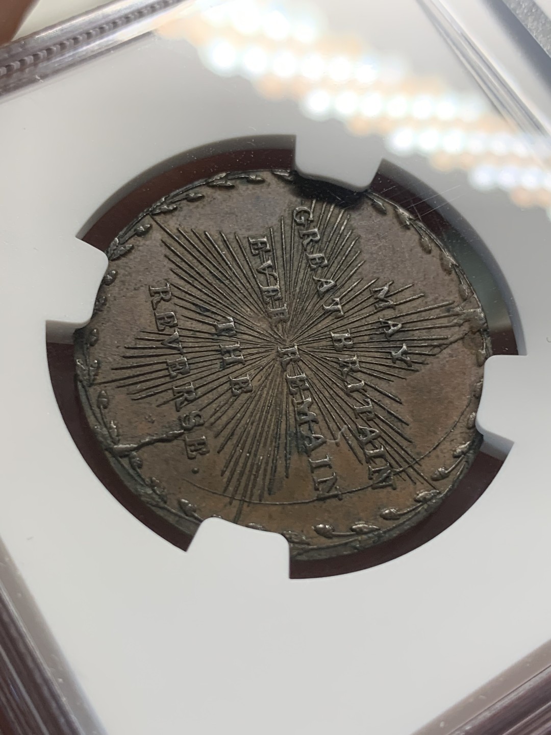 《竞宝斋》第93场-本周日，周一2场连拍（全场不限金额包邮） NGC-AU58BN 英国1794年半便士代币 英国对法国大革命后波旁王朝的嘲讽 正面的文字图案设计感强