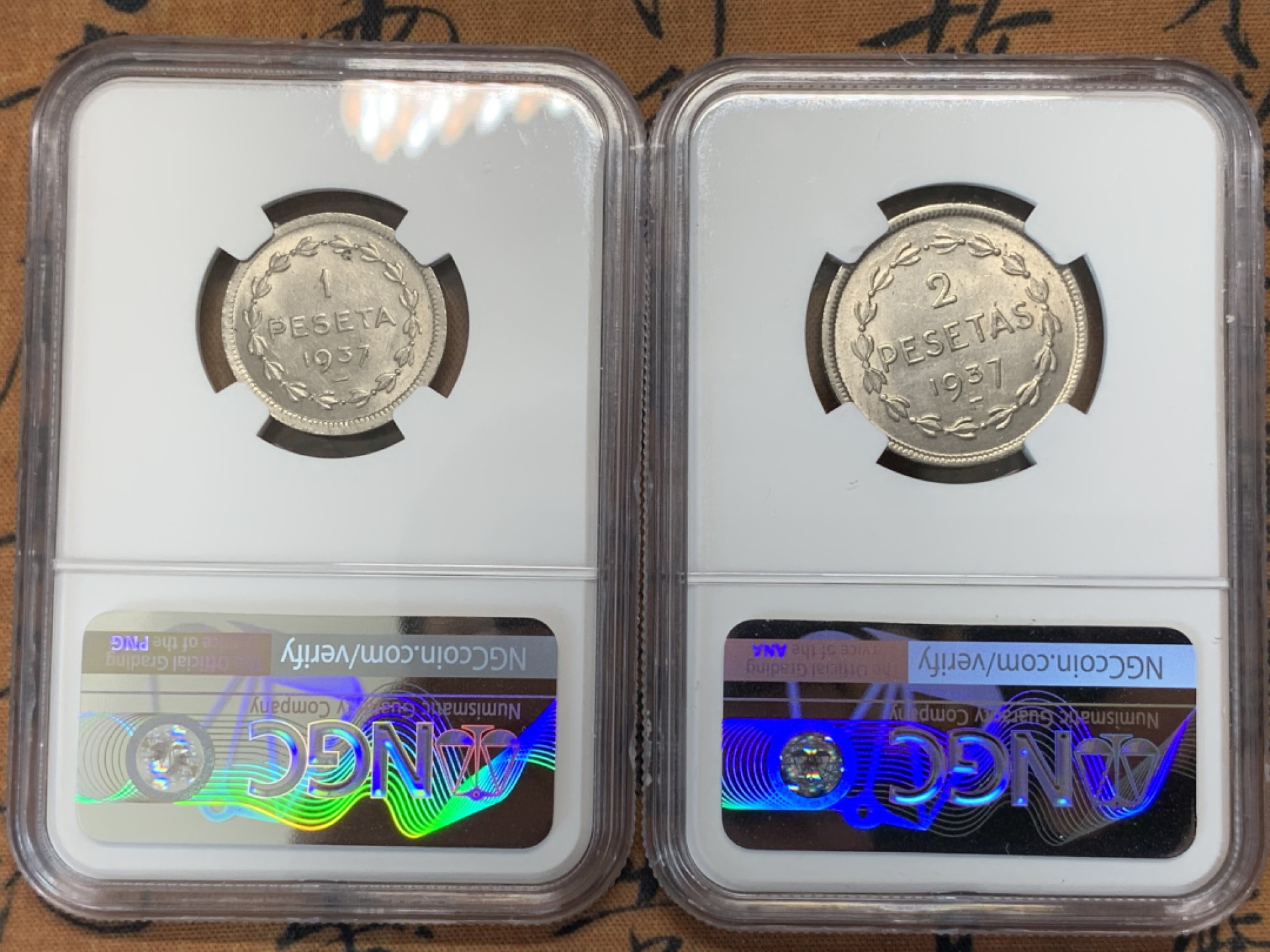 《竞宝斋》第93场-本周日，周一2场连拍（全场不限金额包邮） NGC MS62-63 西班牙内战 尤兹卡迪1937年1，2比塞塔一对