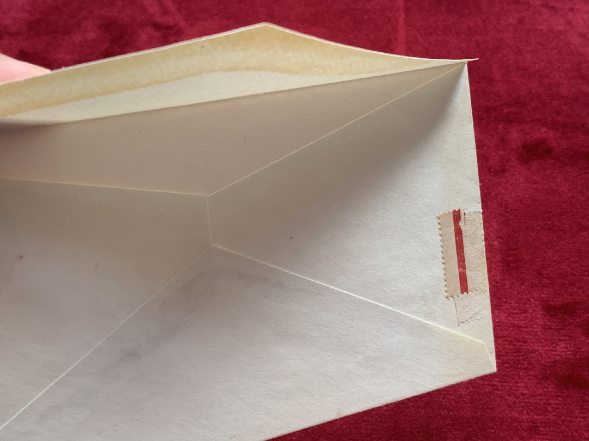 《竞宝斋》第93场-本周日，周一2场连拍（全场不限金额包邮） 锡兰 1885年 古典邮资封，压凸维多利亚女王海峡铜币同款头像 压印起伏大，非常漂亮  4 cents改值5 cents