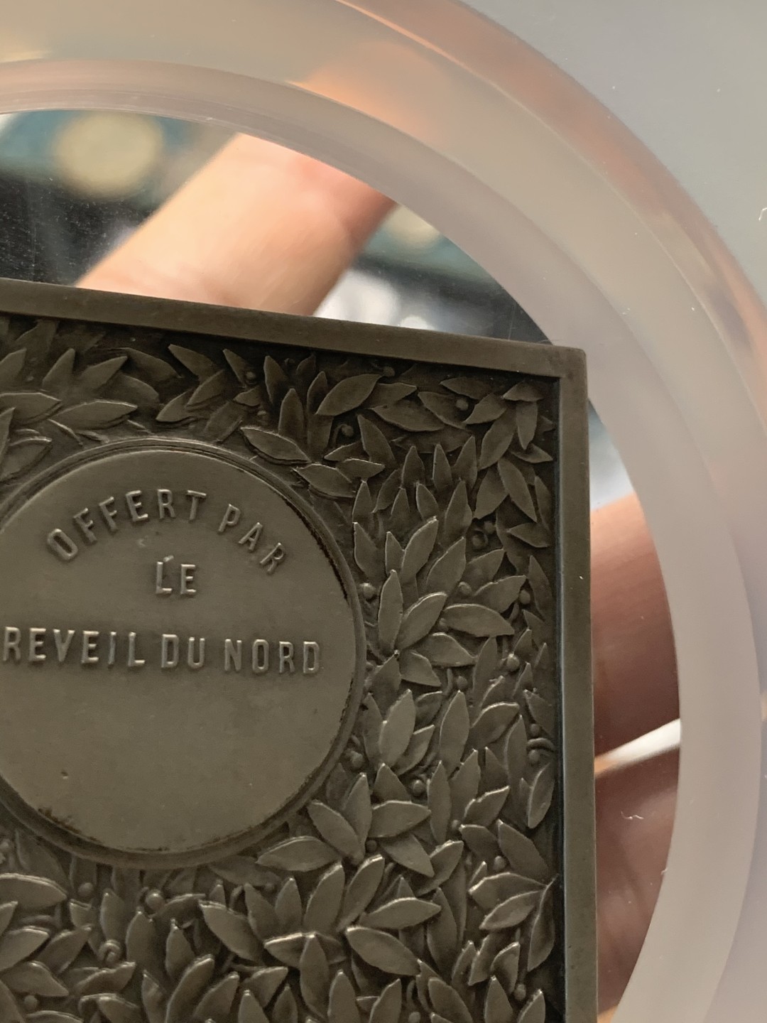 《竞宝斋》第93场-本周日，周一2场连拍（全场不限金额包邮） NGC-MS63 法国1930年代「诺尔晨报」装饰艺术大银章 首见 60X54MM 大规格  大盒封装