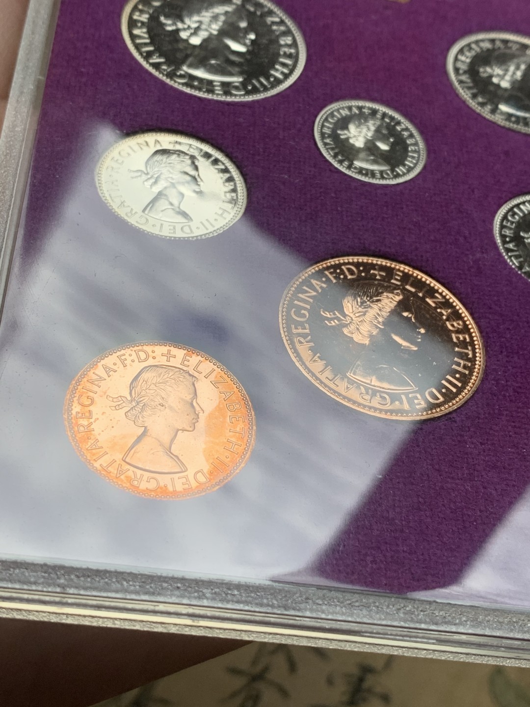 《竞宝斋》第93场-本周日，周一2场连拍（全场不限金额包邮） 英国 1970年 原盒原证 关门年份 最后一套12进制英国套币 随后发行10进制新便士体系艺精湛 潜力品种