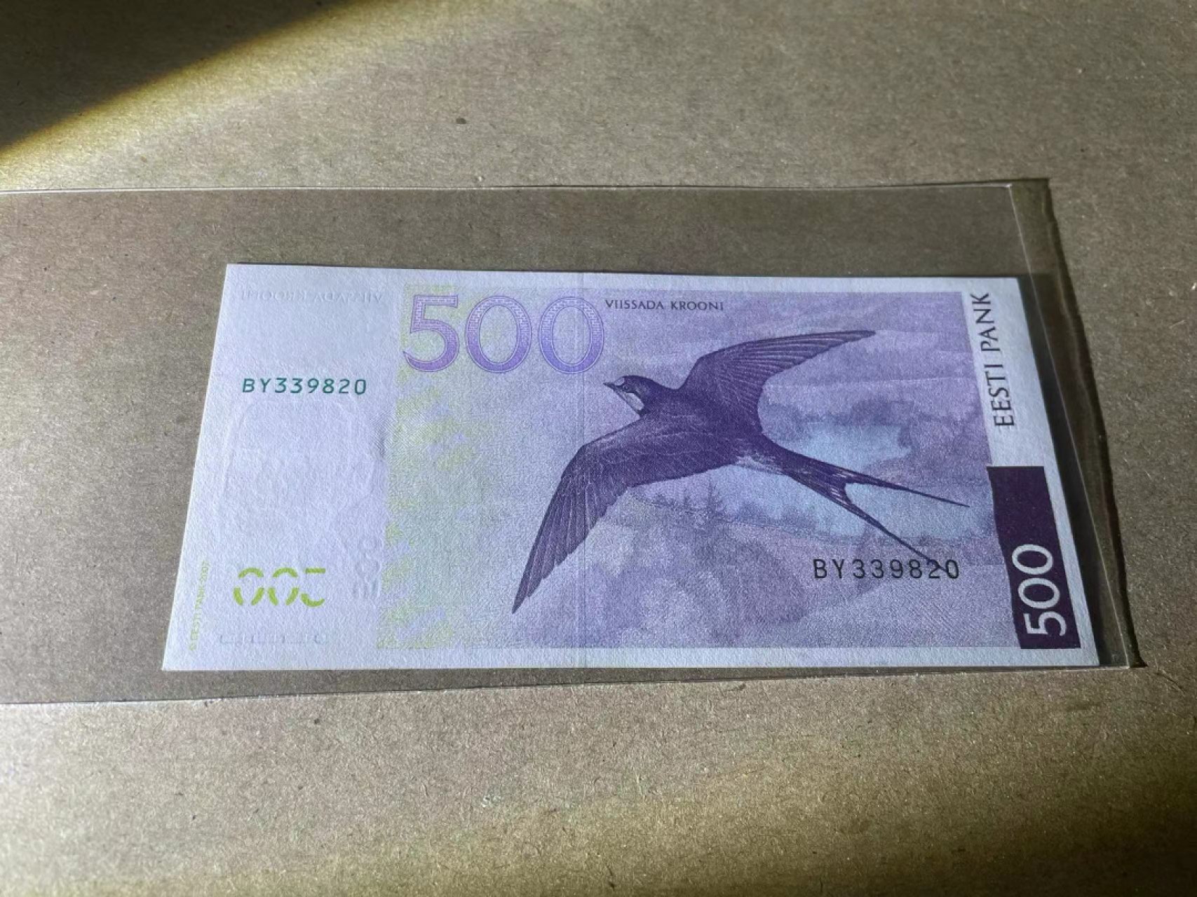 【Blue Auction】✨世界纸币精拍第222期 ——冠军舍那 爱沙尼亚  2007年500克朗 燕子 全新UNC