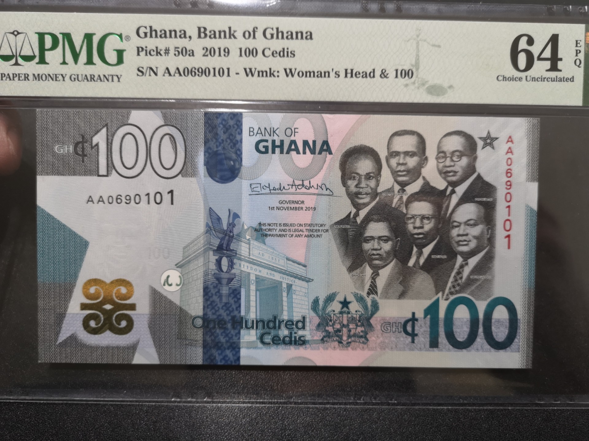 《外钞收藏家》第二百零一期 2019年加纳100 AA冠 PMG64 无47